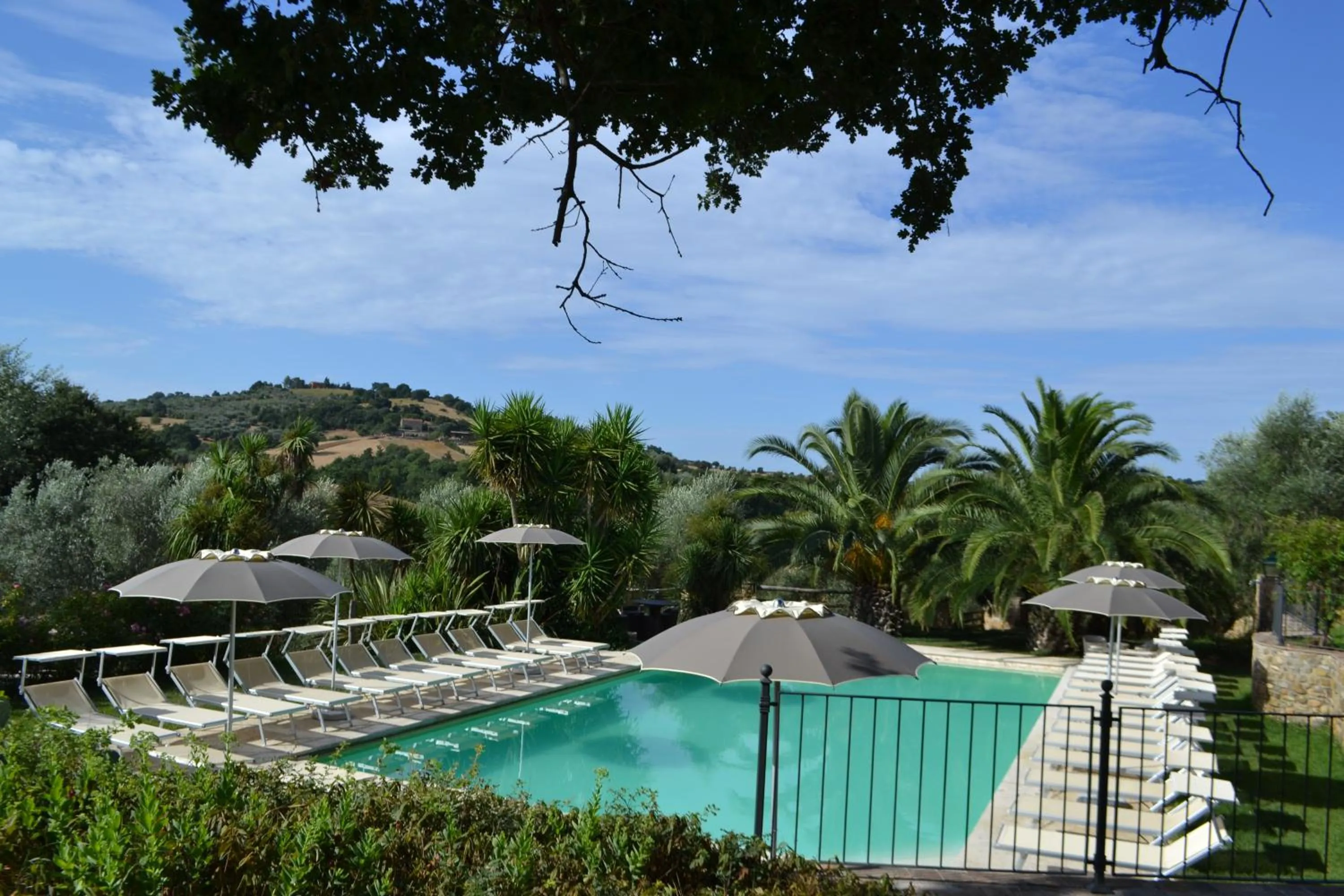 Swimming pool in Relais Ciavatta Country Hotel