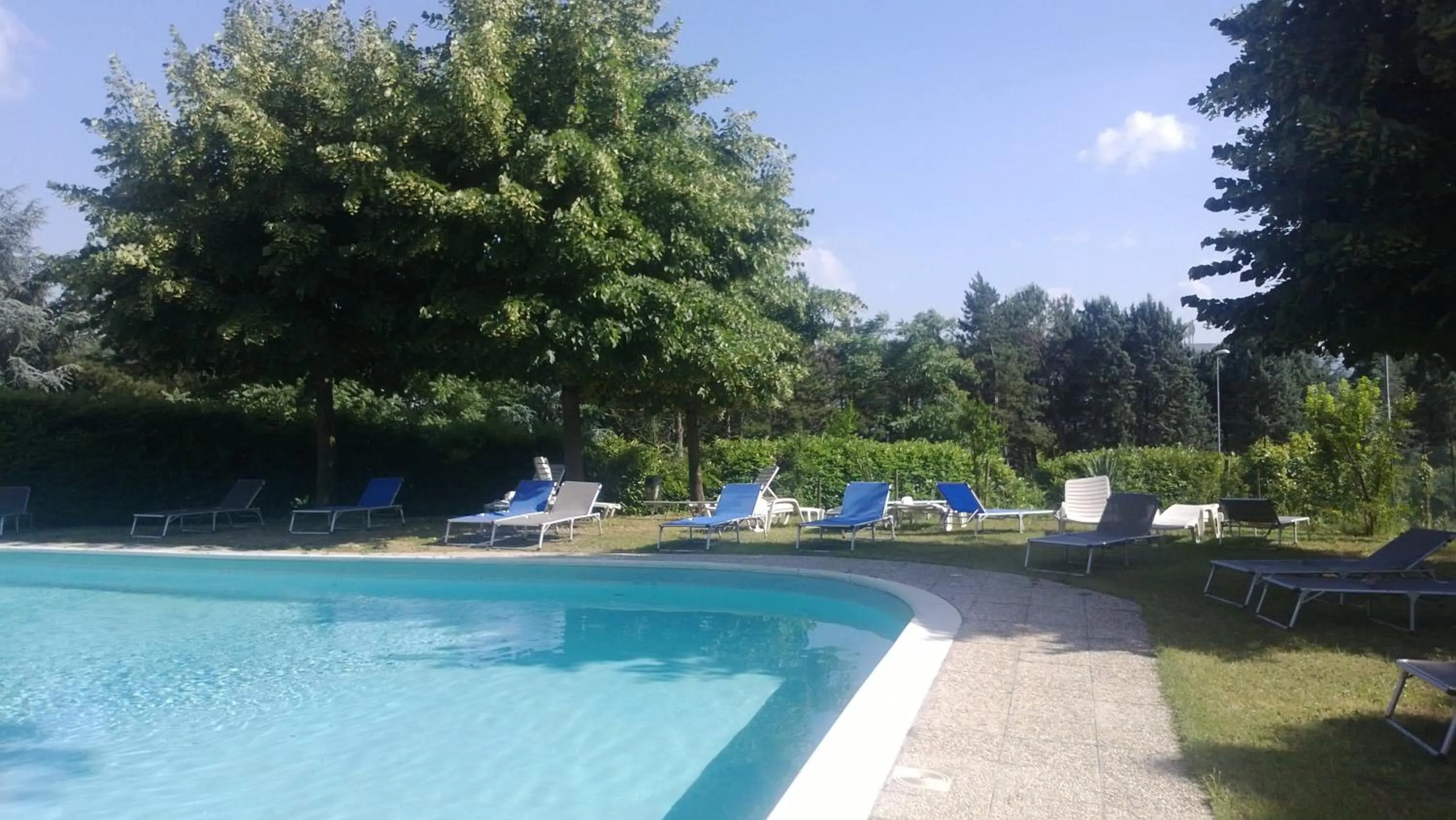 Swimming pool in Park Hotel Galileo