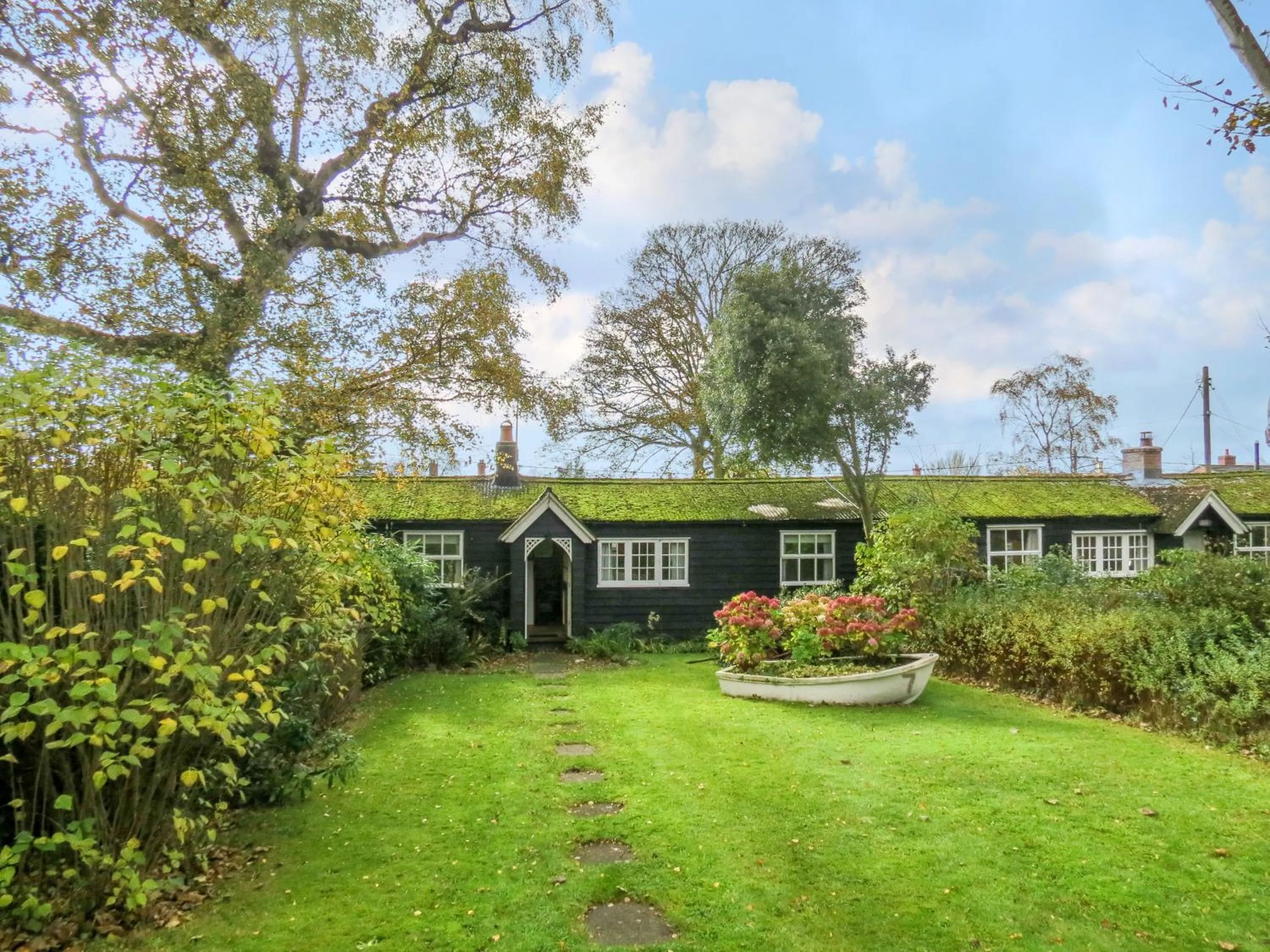 Two-Bedroom House in 7 The Uplands