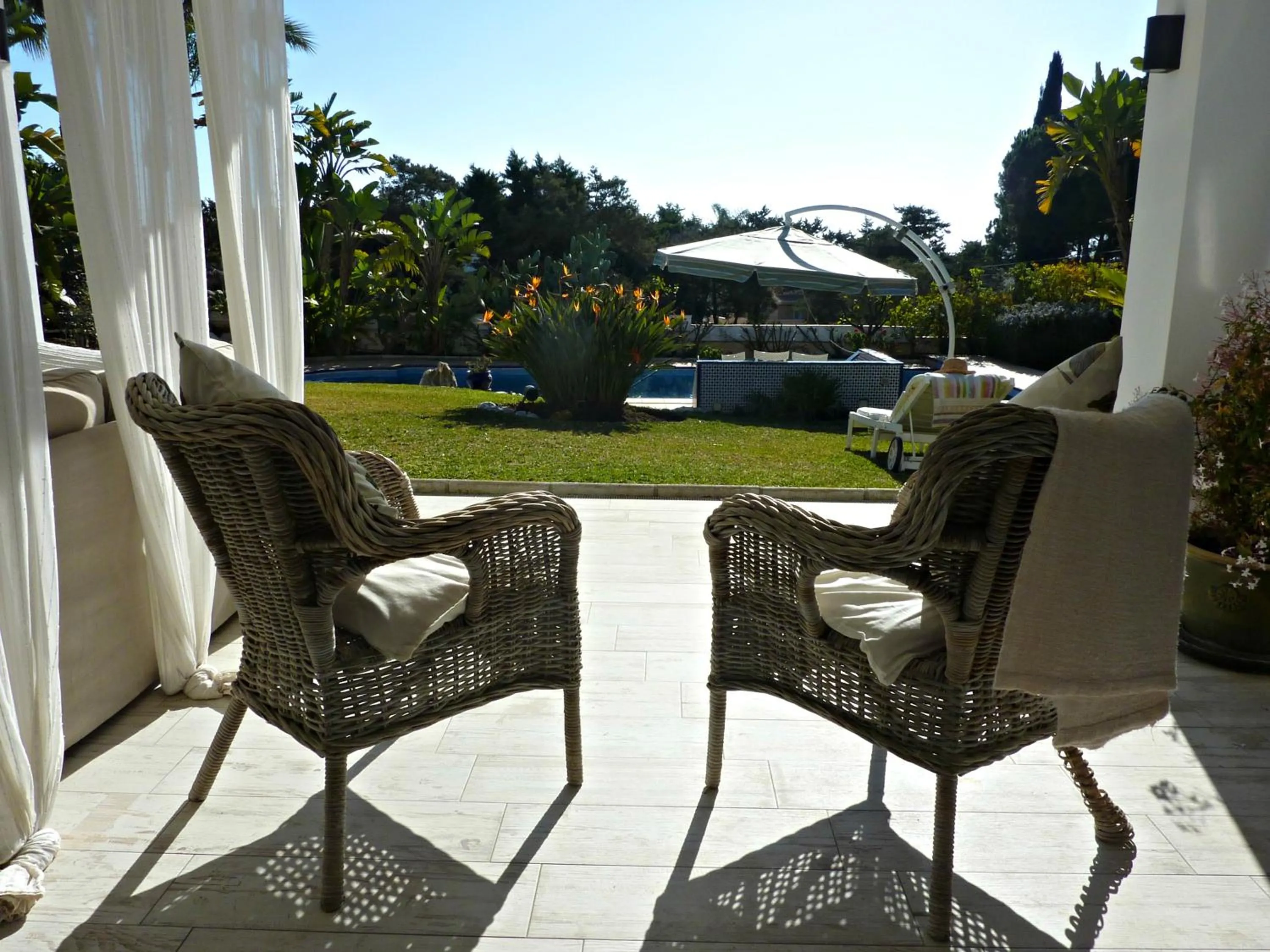 Patio in Villa Breeze Boutique Guest Rooms, Marbella