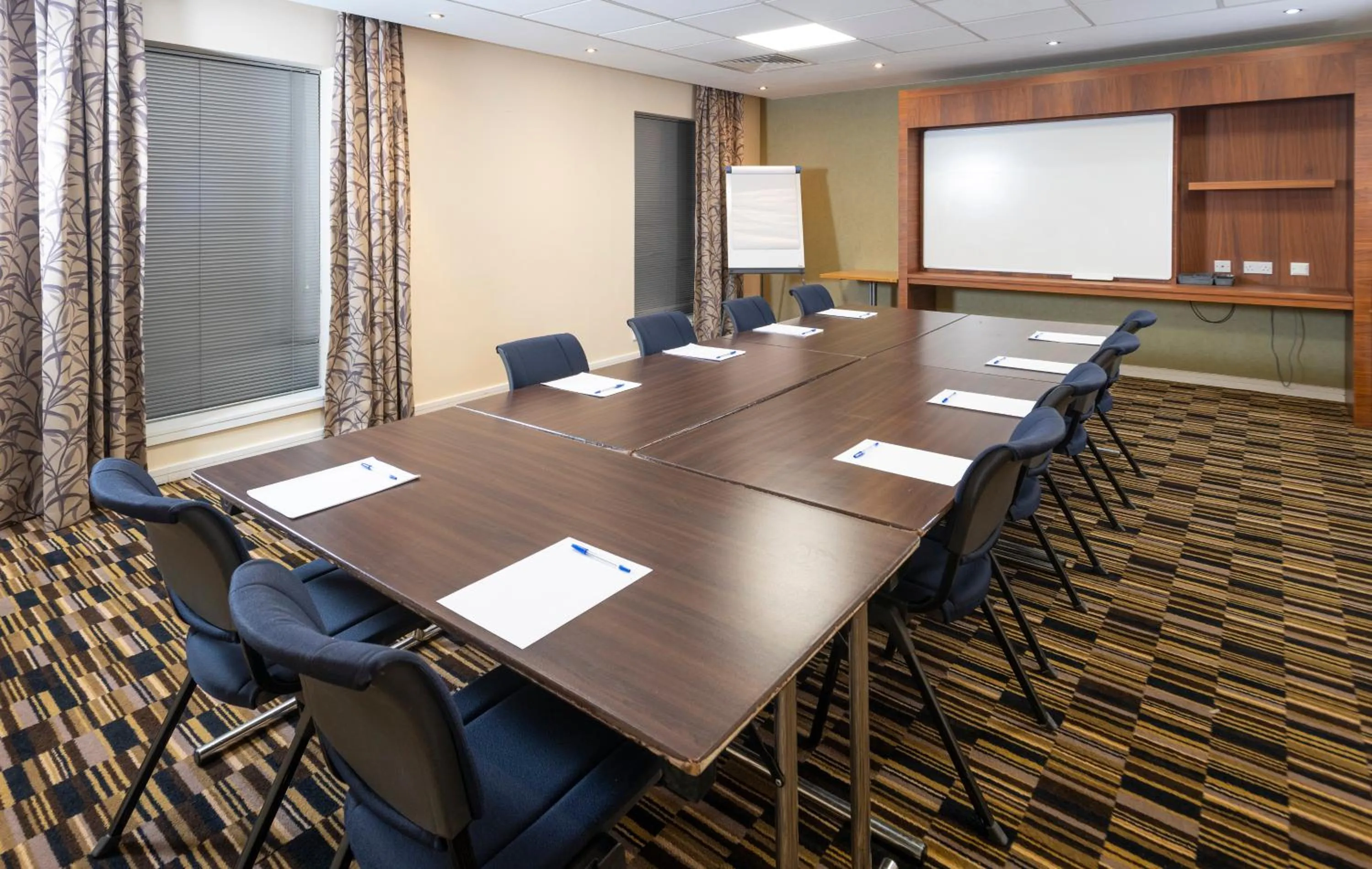 Meeting/conference room in Holiday Inn Express Stevenage by IHG