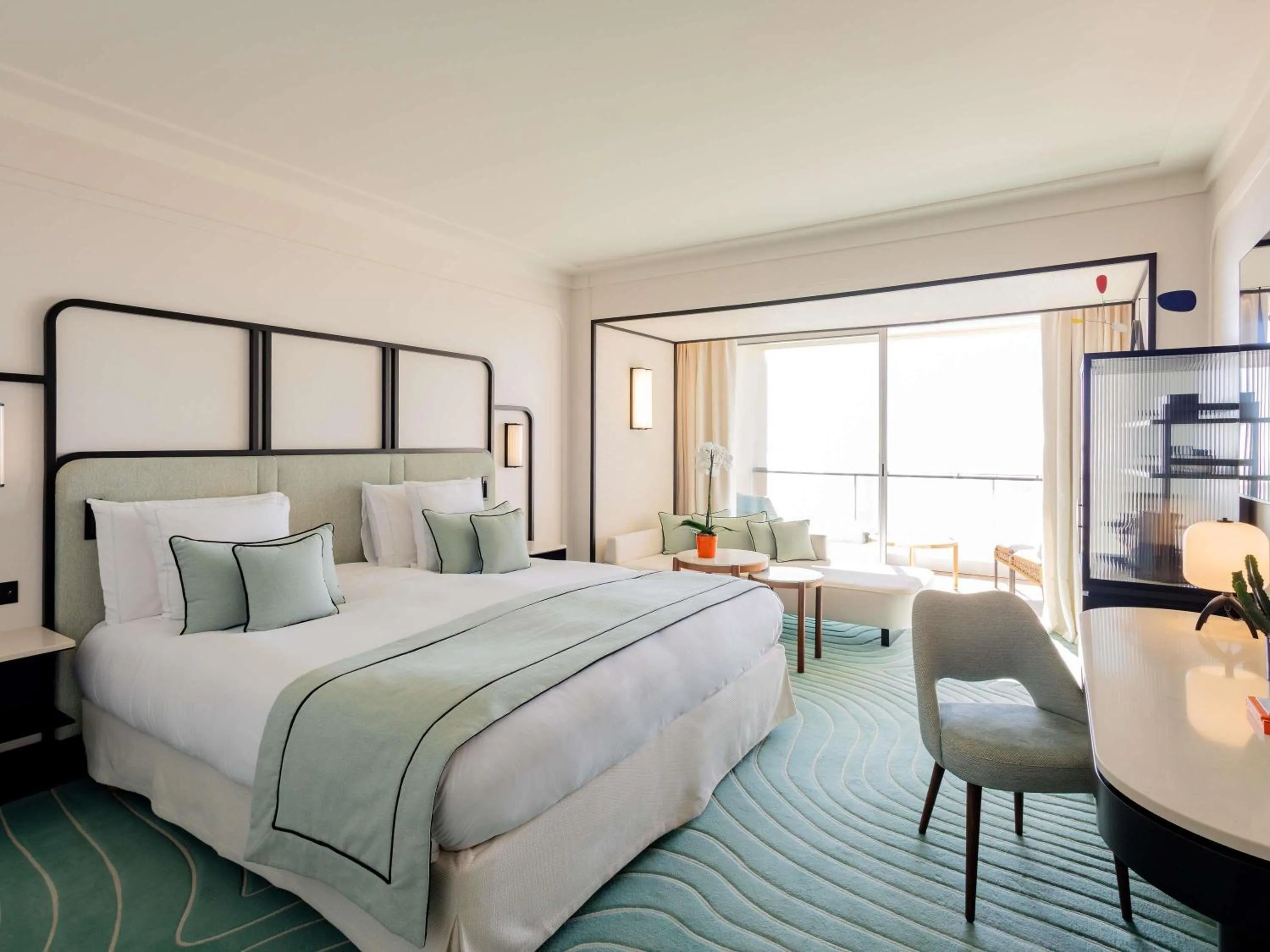 Bedroom, Bed in Mondrian Cannes