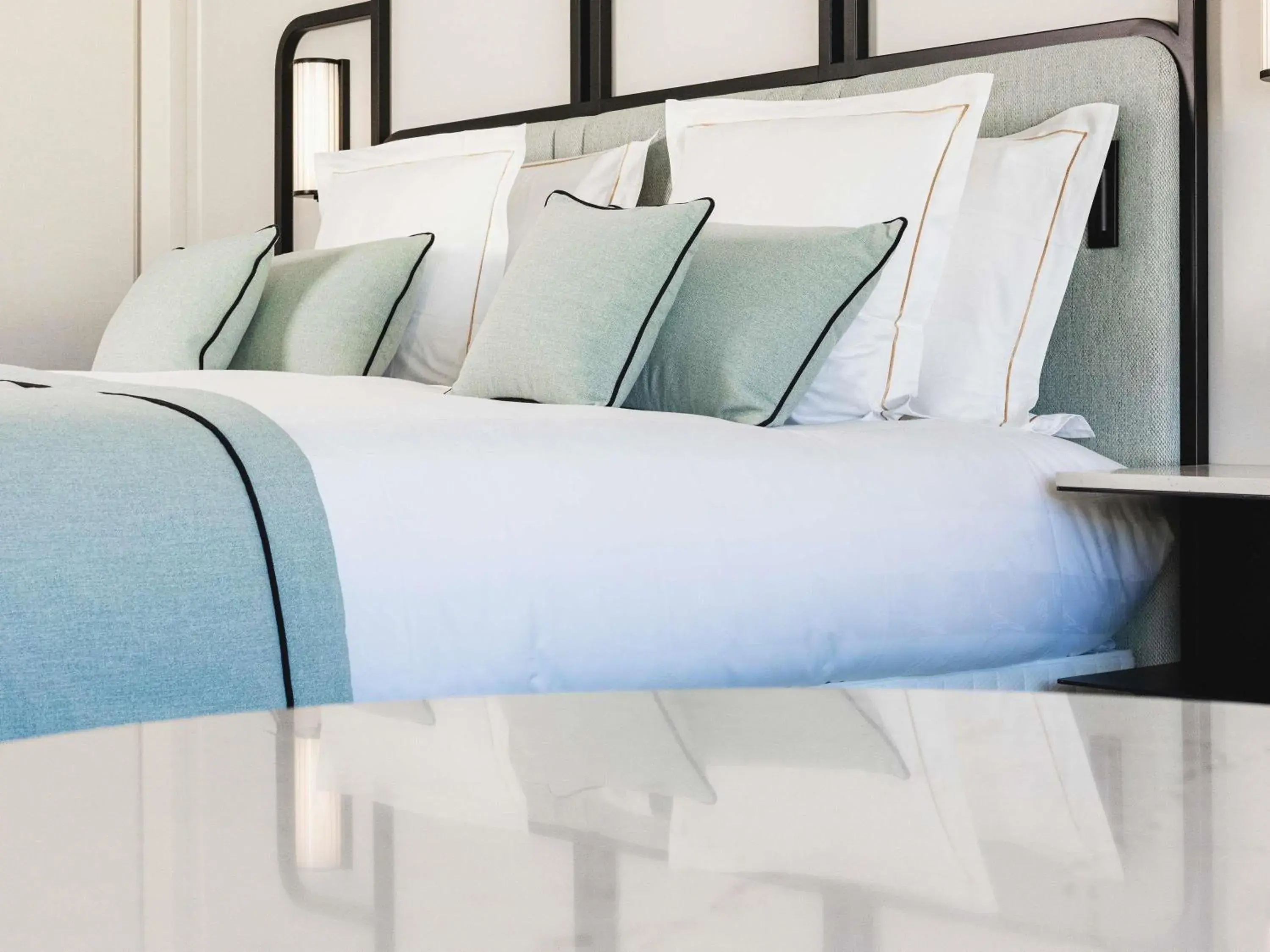 Bedroom, Bed in Mondrian Cannes Bedroom, Bed in Mondrian Cannes