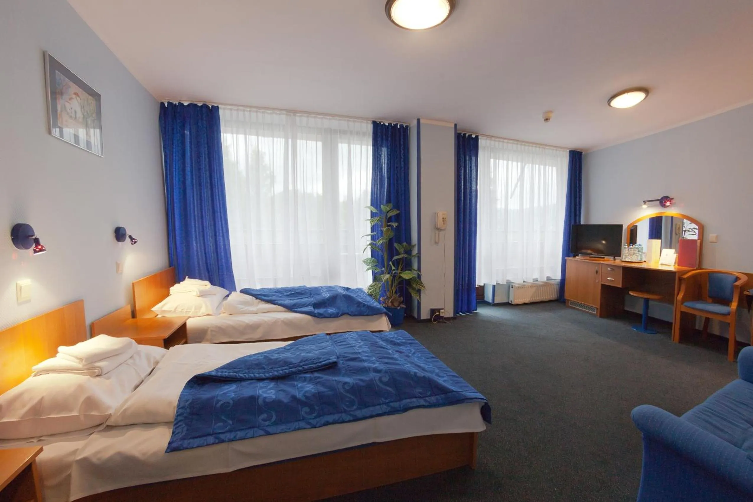 Photo of the whole room, Bed in Hotel Jaskółka