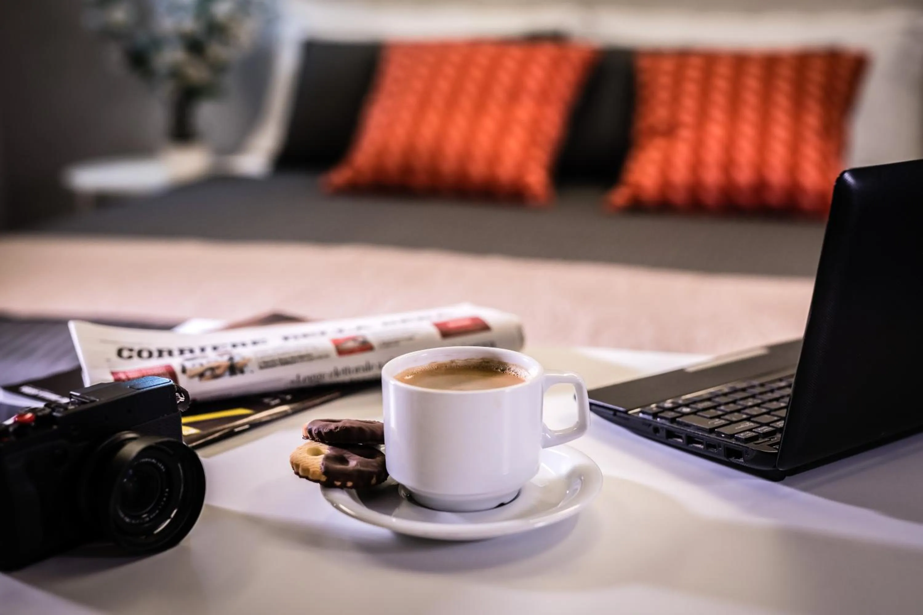 Decorative detail in Fior di Loto Sweetness