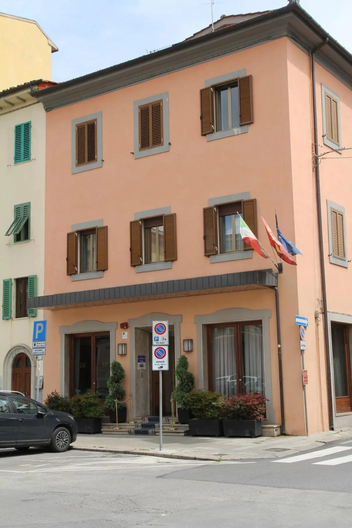 Property building in Hotel PRime