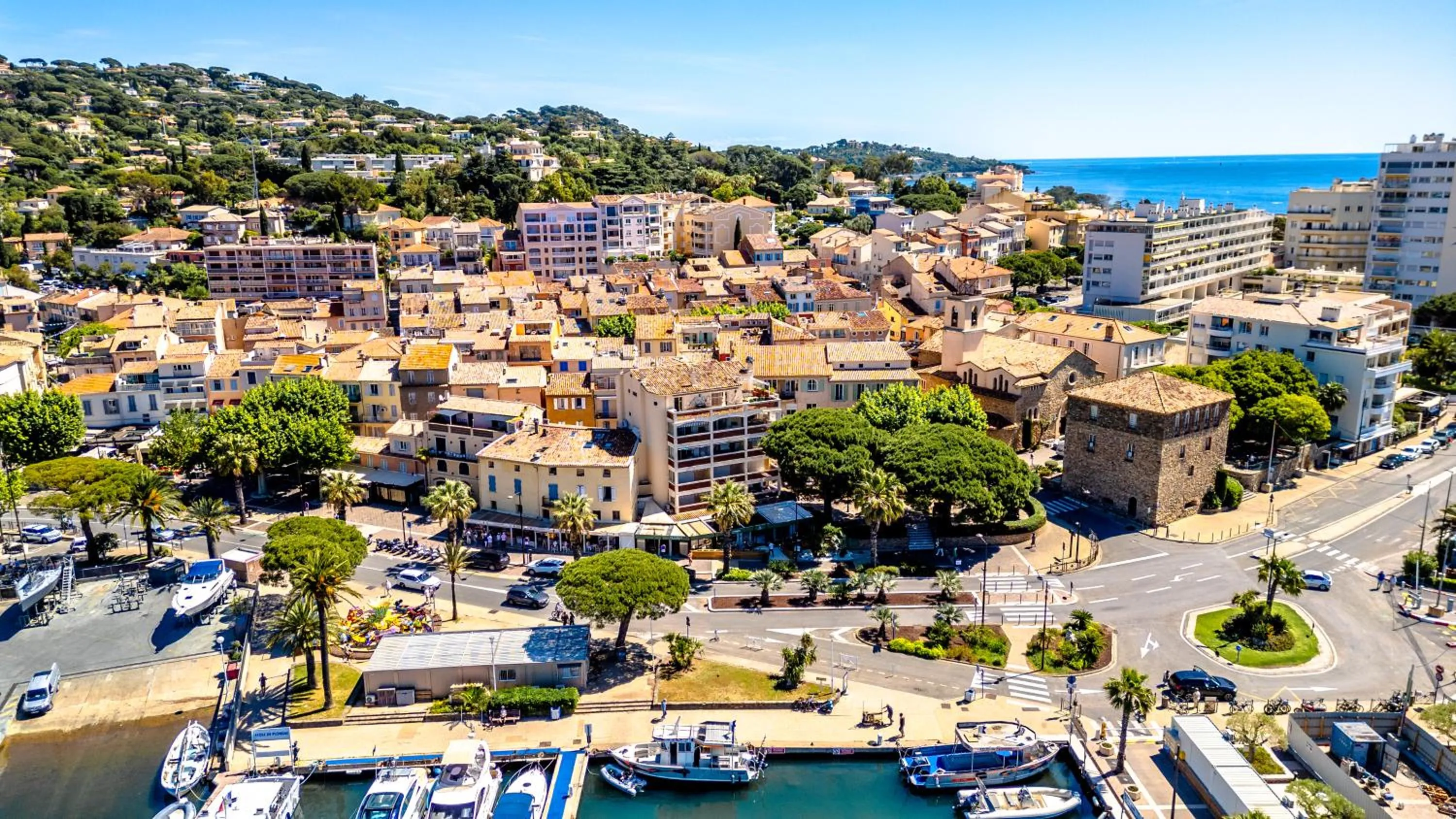 Neighbourhood in Hotel Les Palmiers