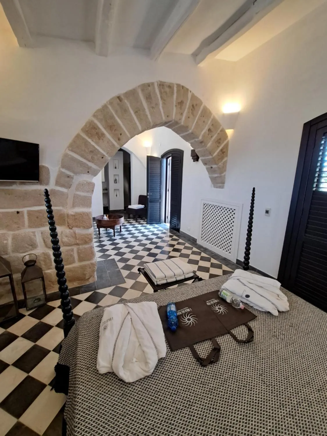 Photo of the whole room, Bed in Il Baglio sull'Acqua