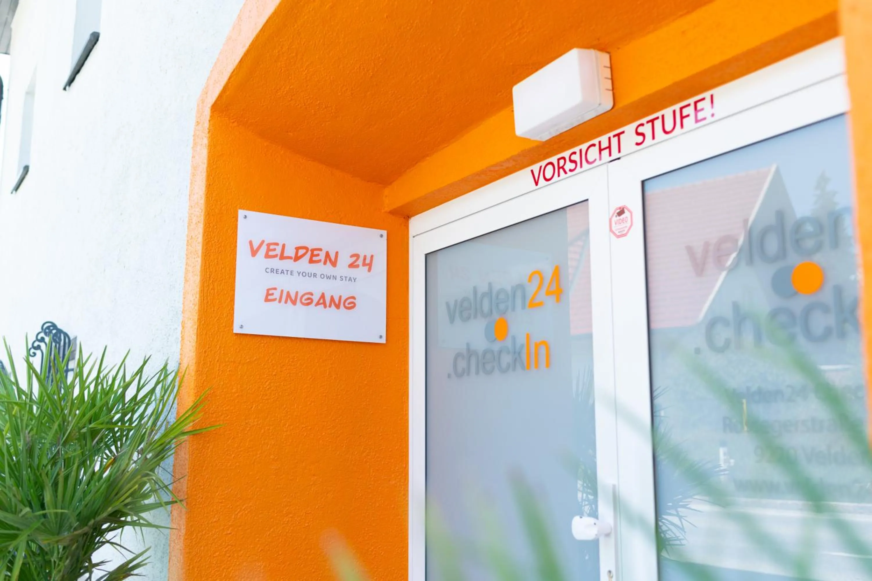 Facade/entrance in Velden24 - create your own stay