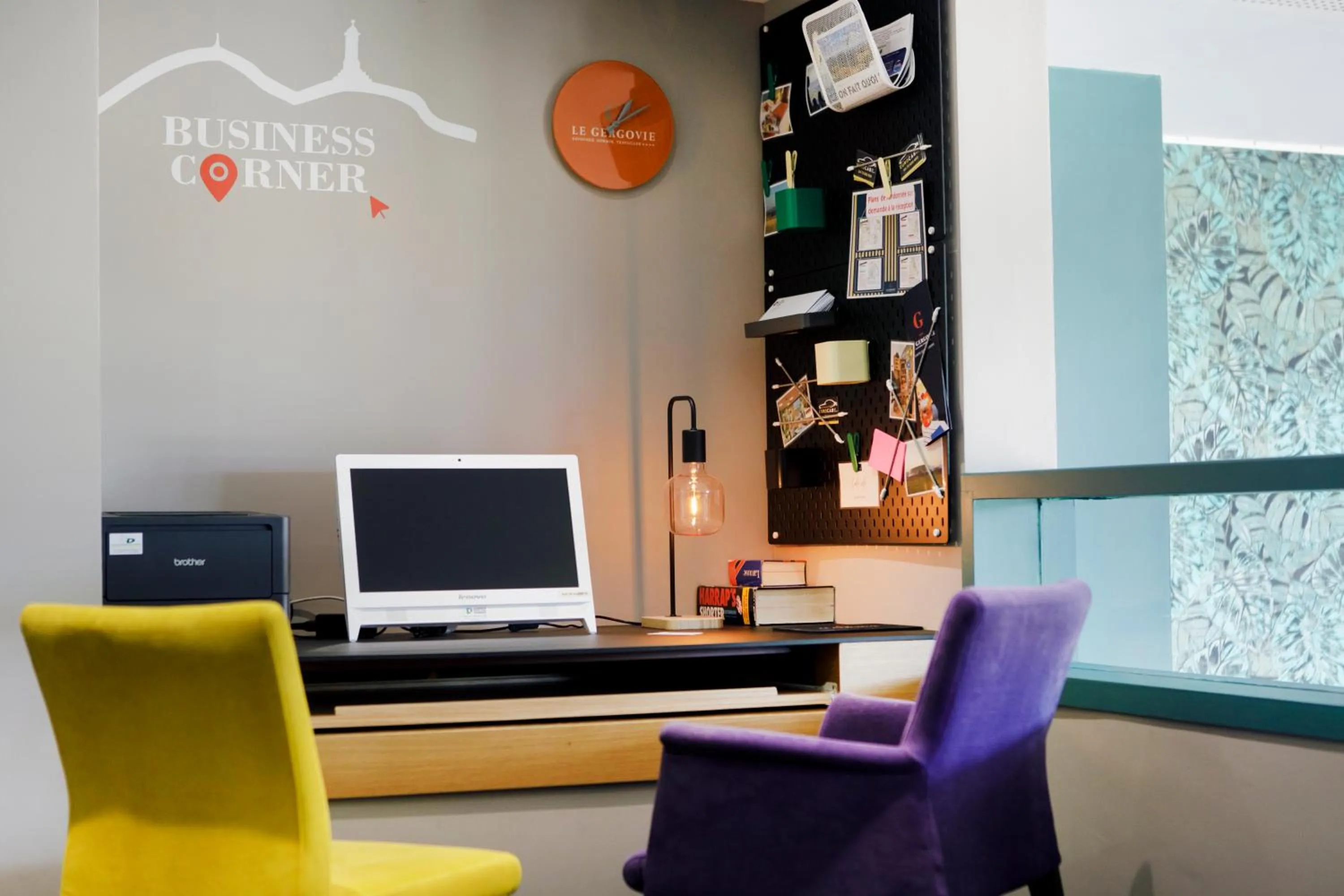 Property building in Best Western Plus Hôtel Gergovie