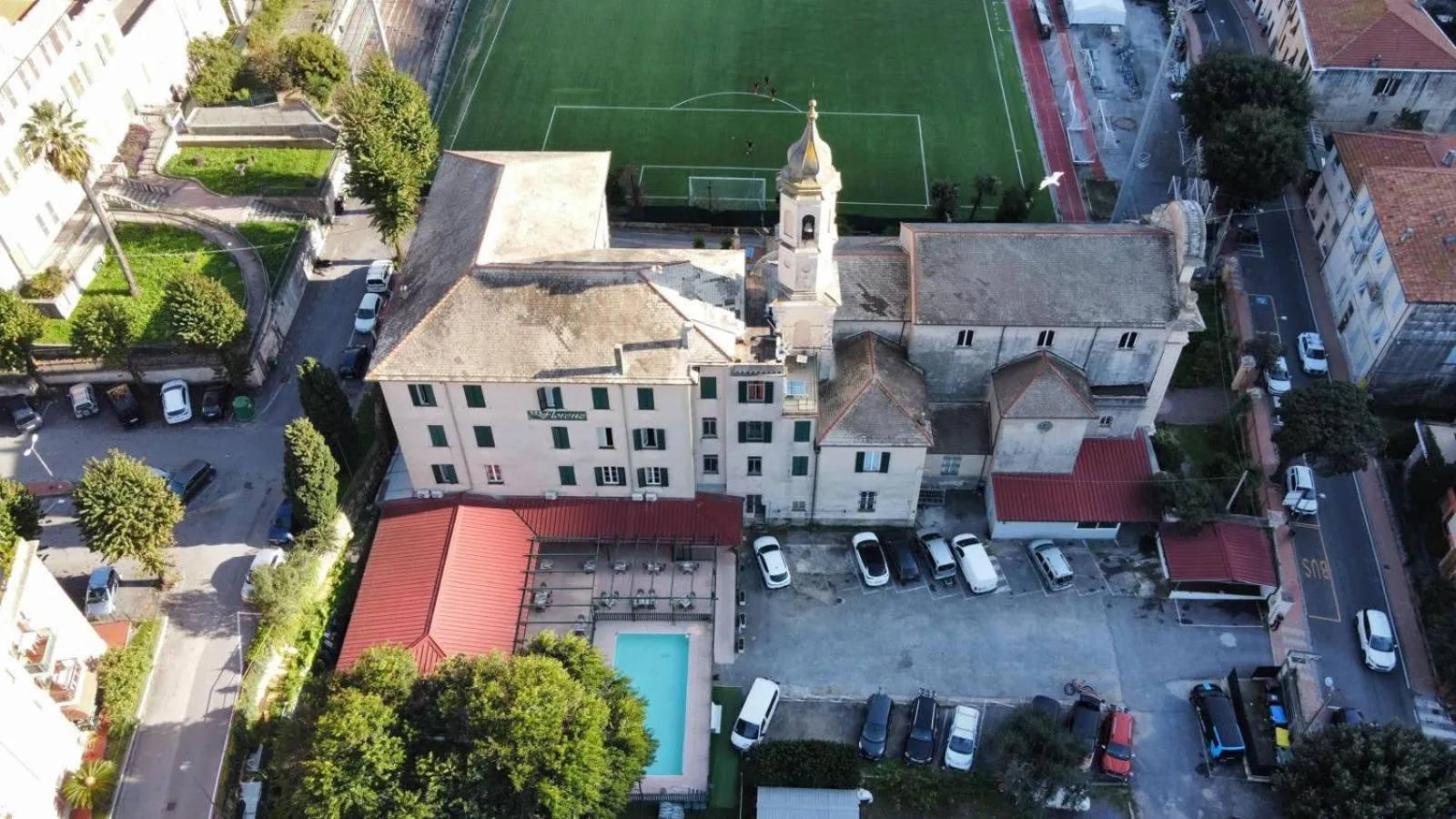 Property building in Hotel Florenz