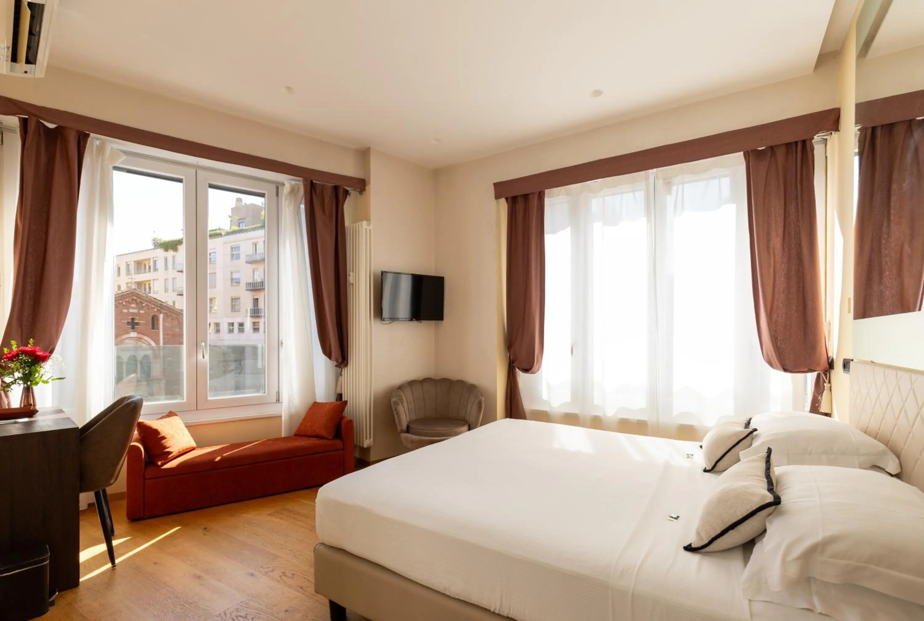 View (from property/room), Bed in AH - Fashion District