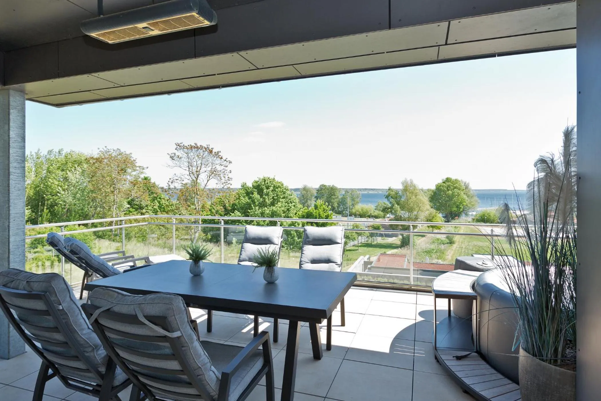 Balcony/Terrace in Kells Appartements