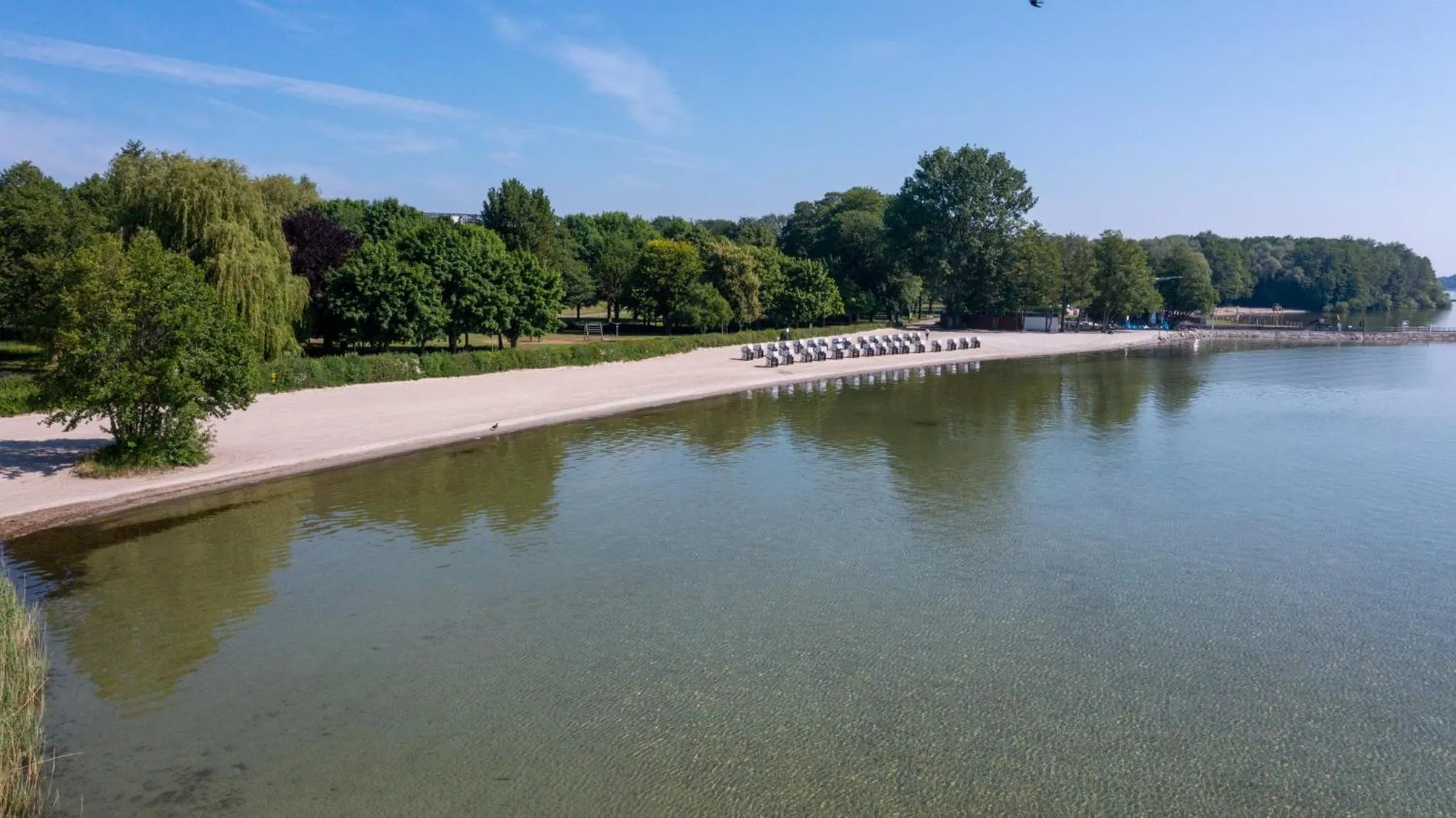Beach in Kells Appartements