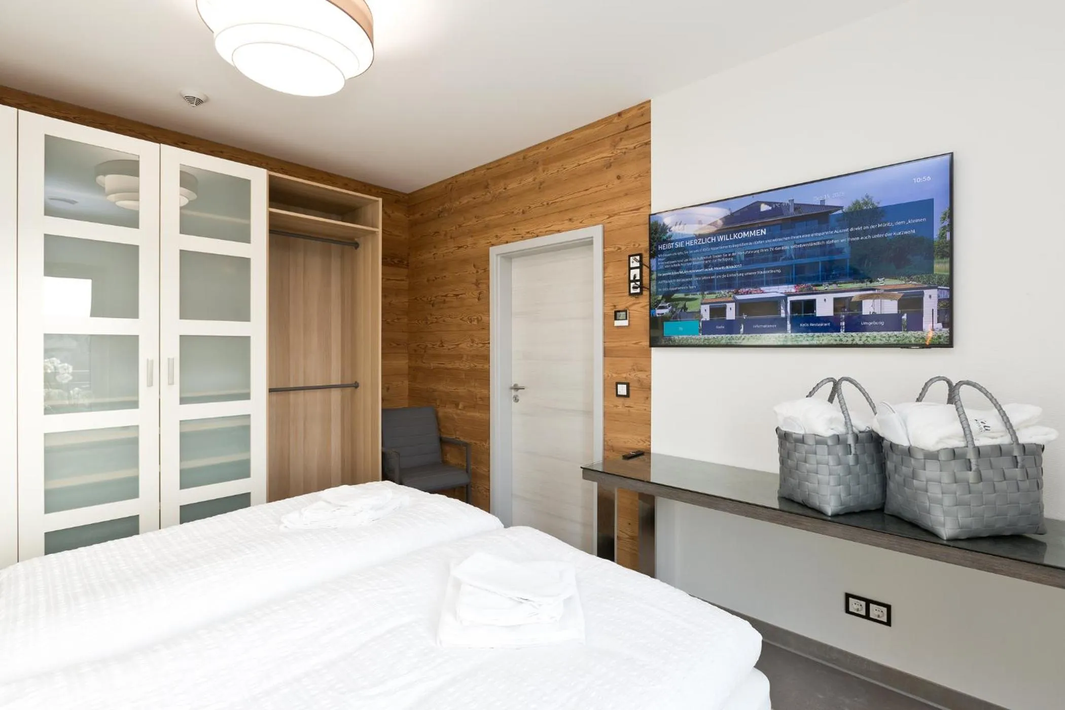 Bedroom, Bed in Kells Appartements