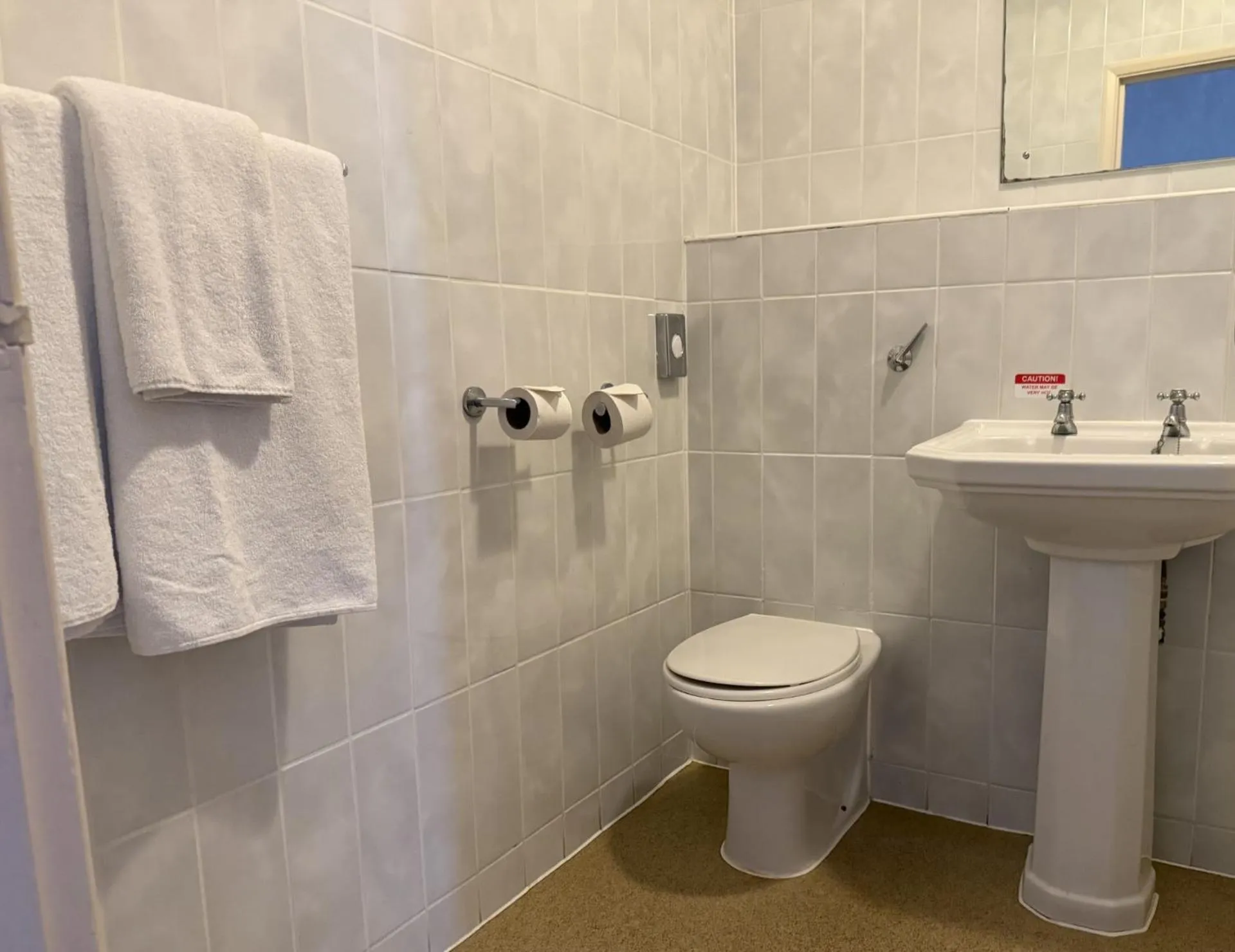 Bathroom in Red Lion Hotel by Greene King Inns