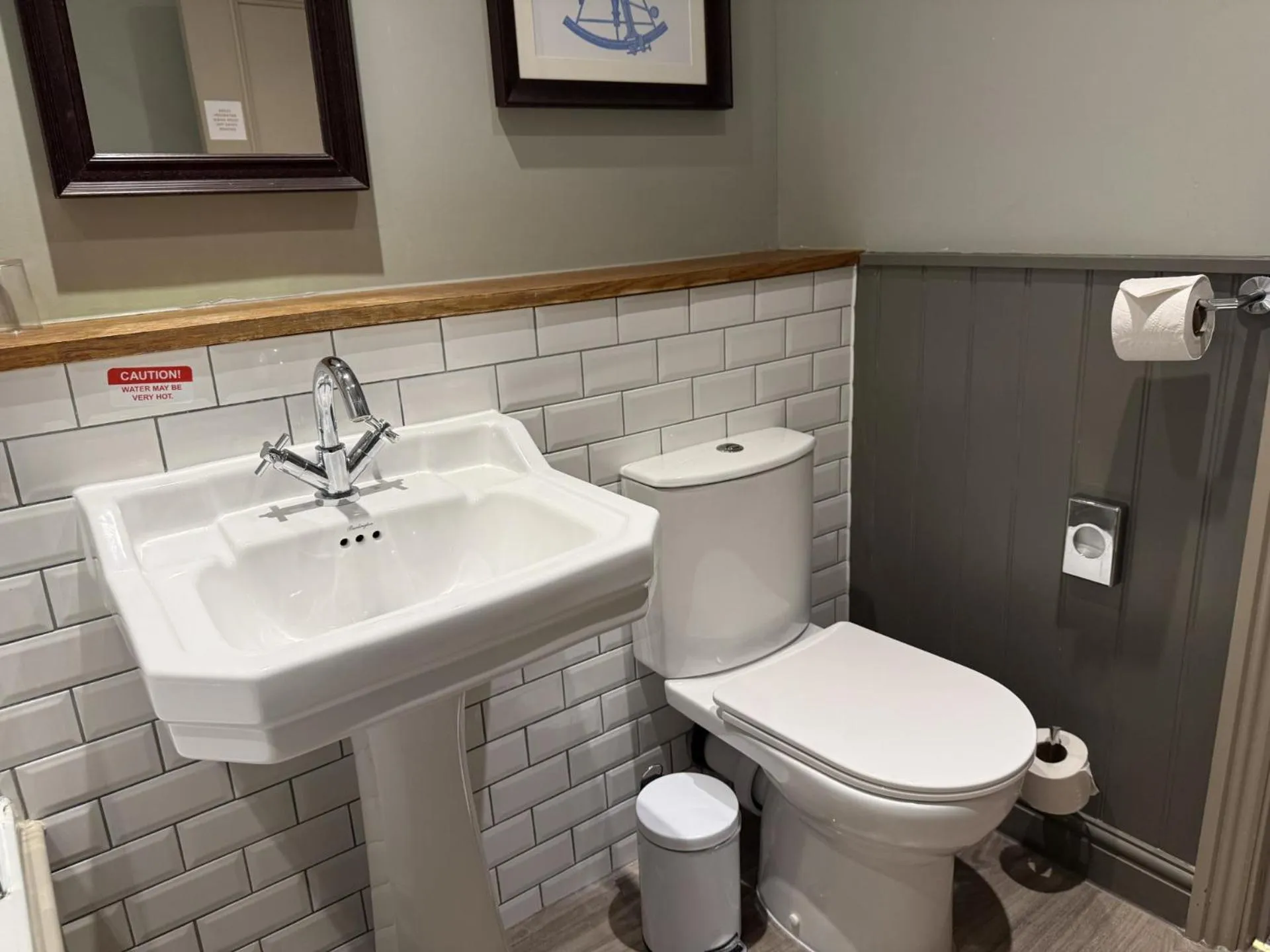 Bathroom in Red Lion Hotel by Greene King Inns