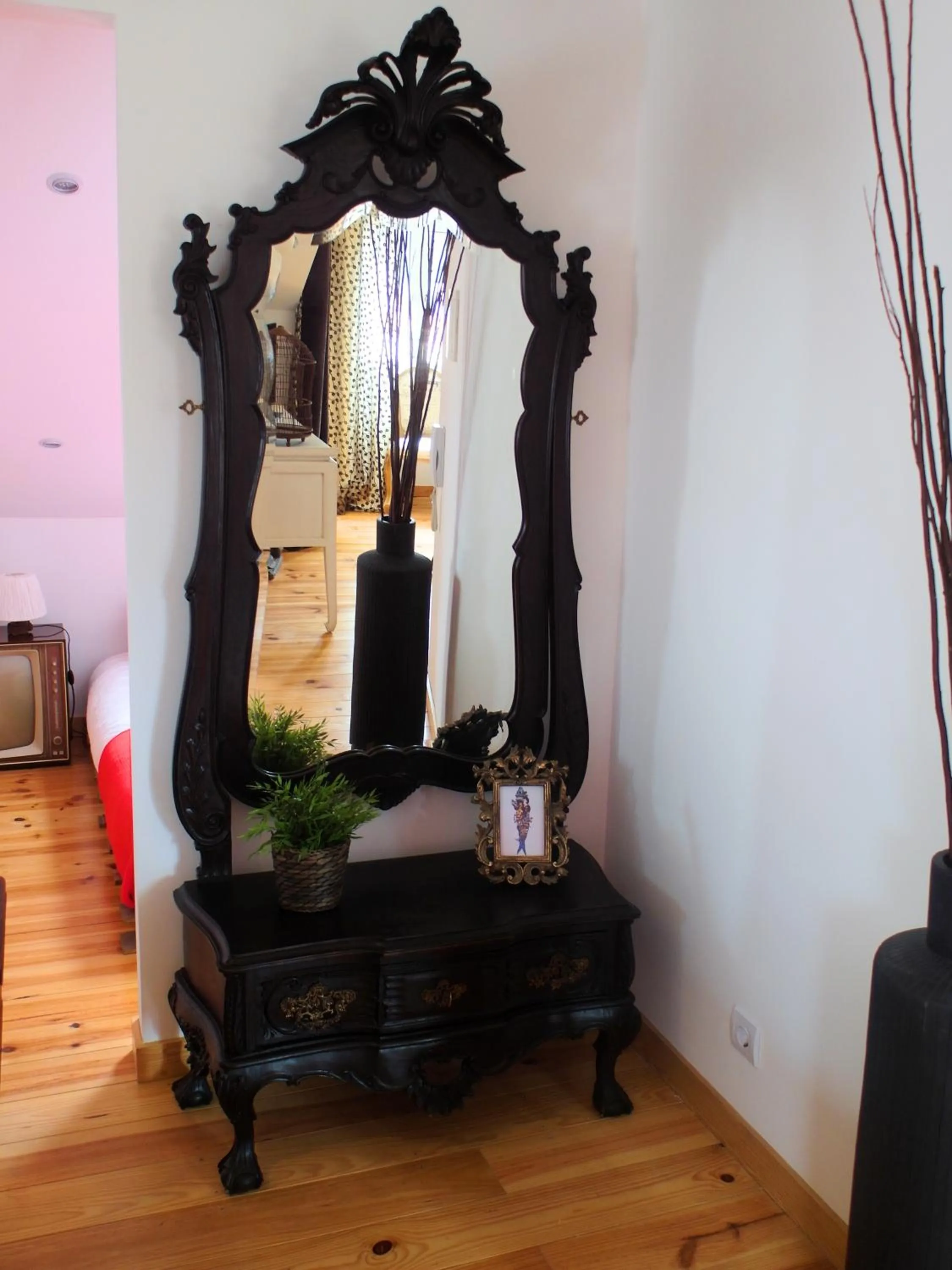 Area and facilities in SantoSweethome 1