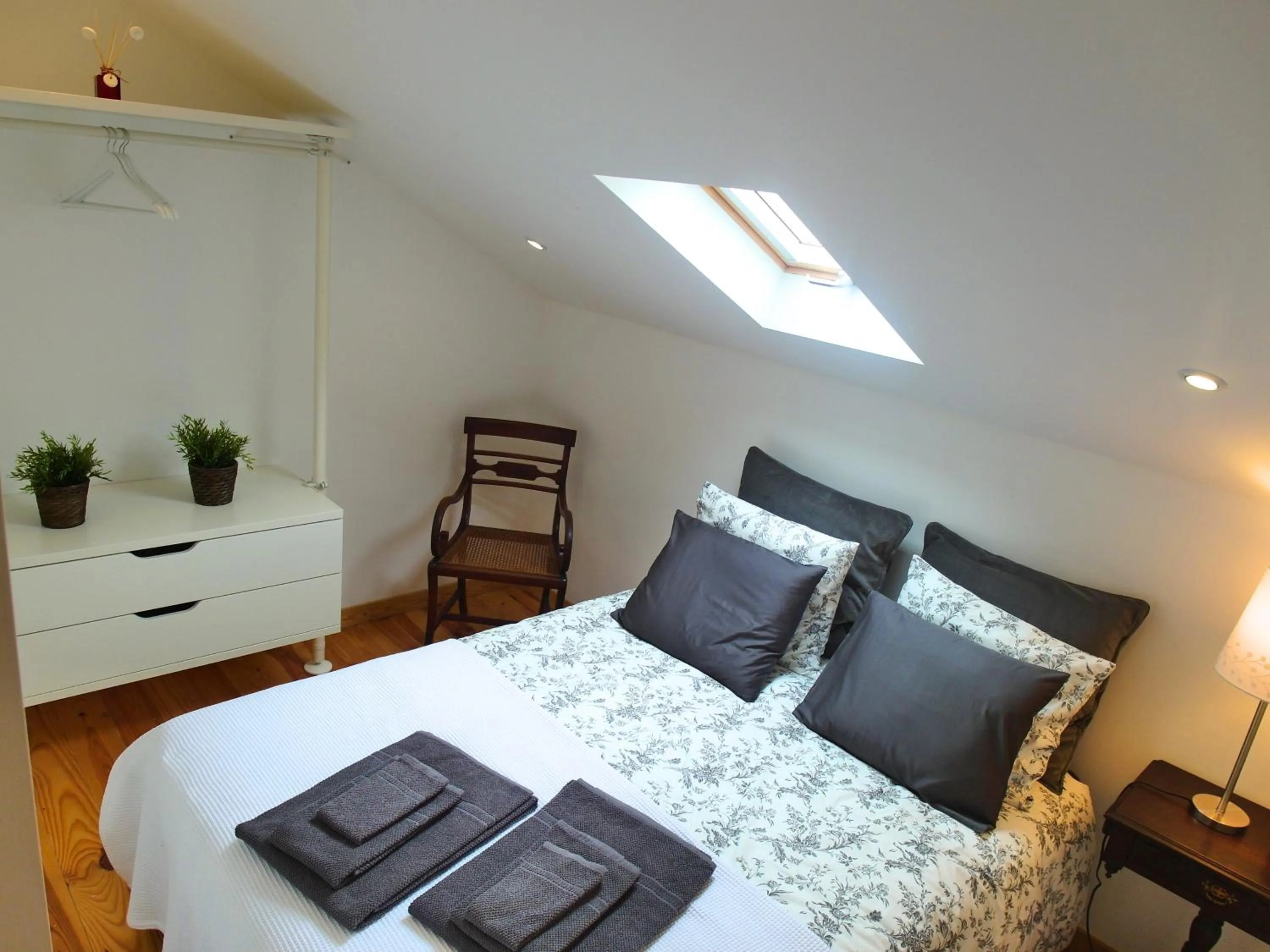 Bed in SantoSweethome 1