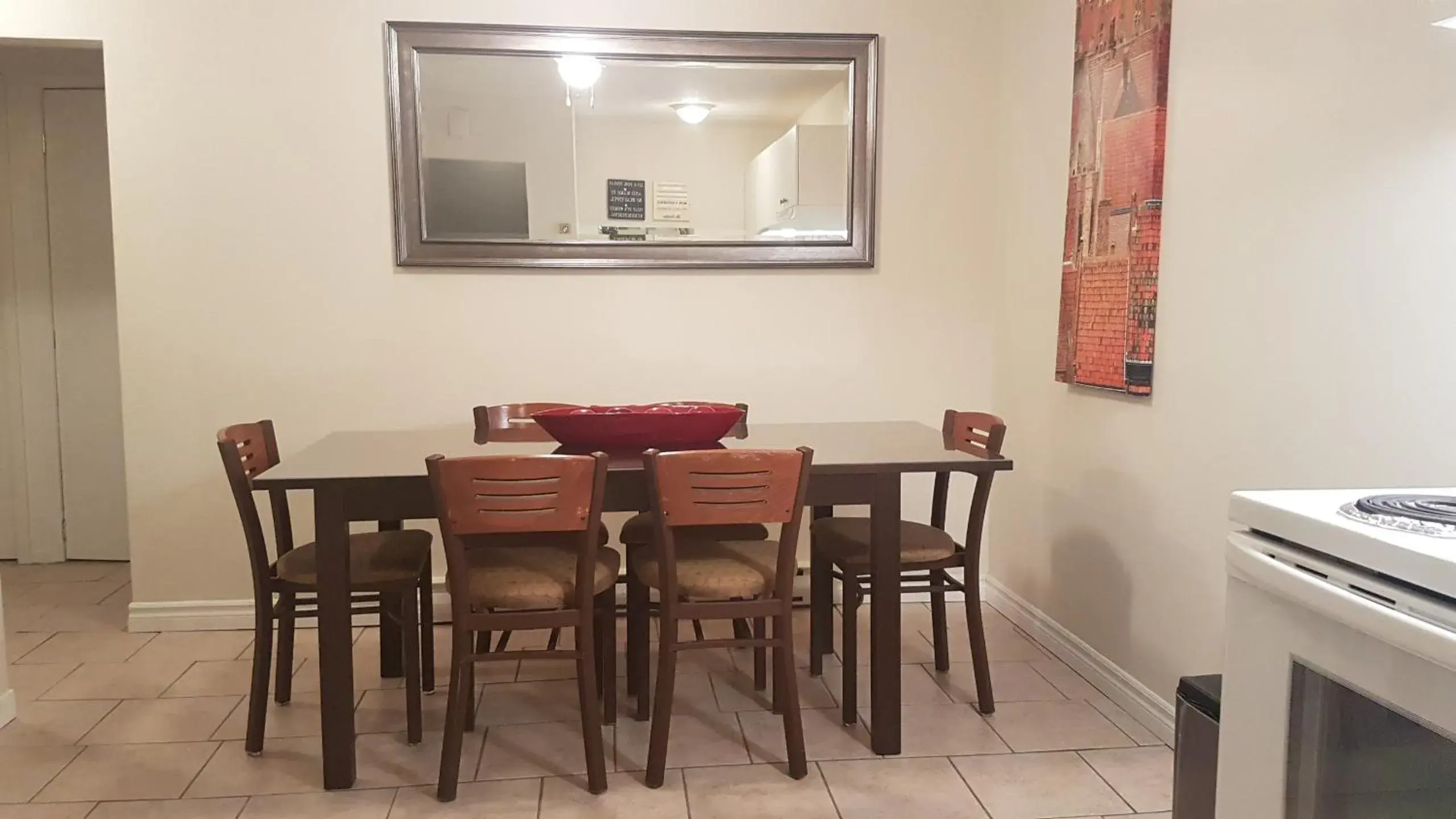 Three-Bedroom Apartment in Three-Bedroom Apartment Sweet #6 by Amazing Property Rentals Three-Bedroom Apartment in Three-Bedroom Apartment Sweet #6 by Amazing Property Rentals