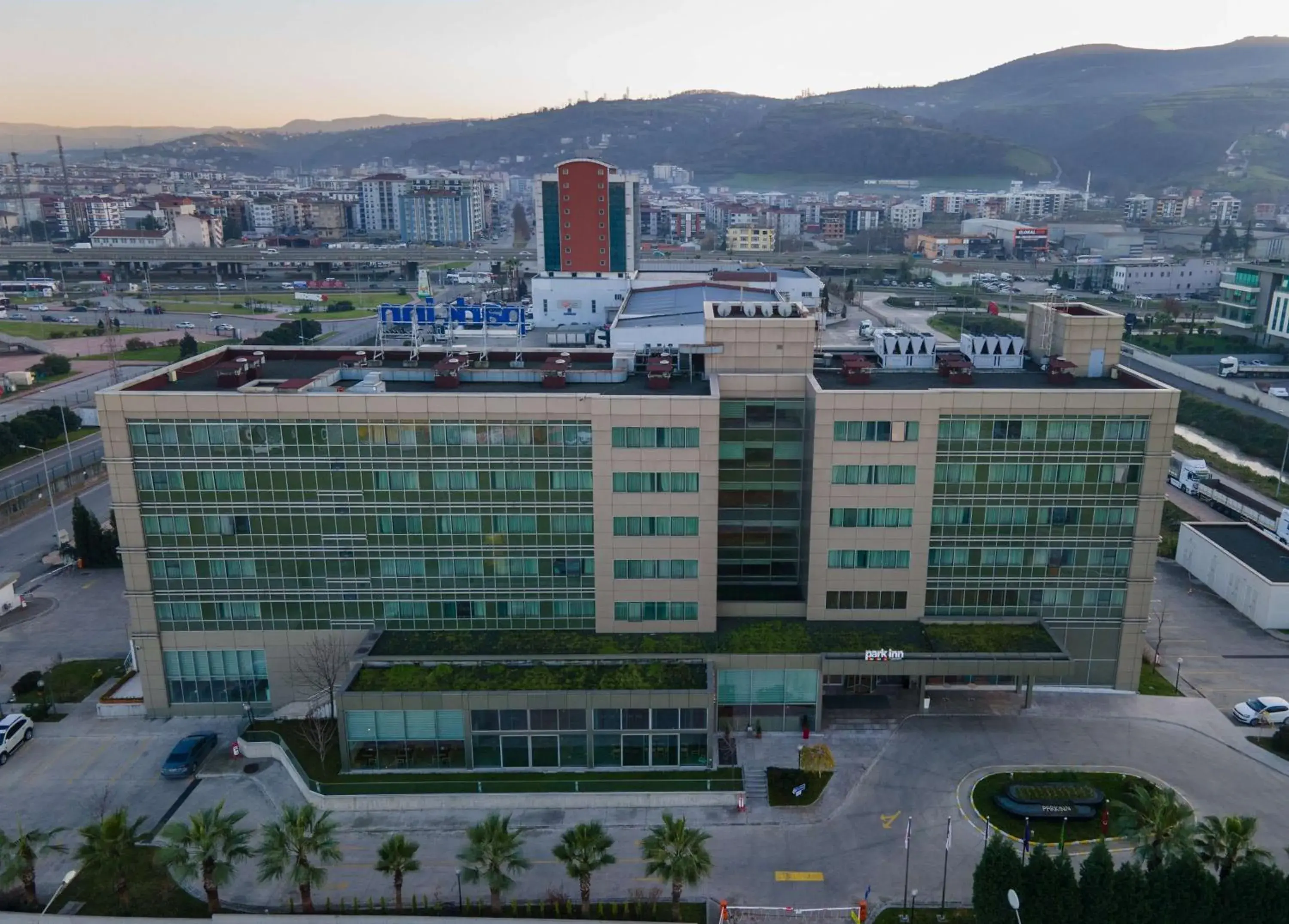 Property building in Park Inn by Radisson Samsun Property building in Park Inn by Radisson Samsun