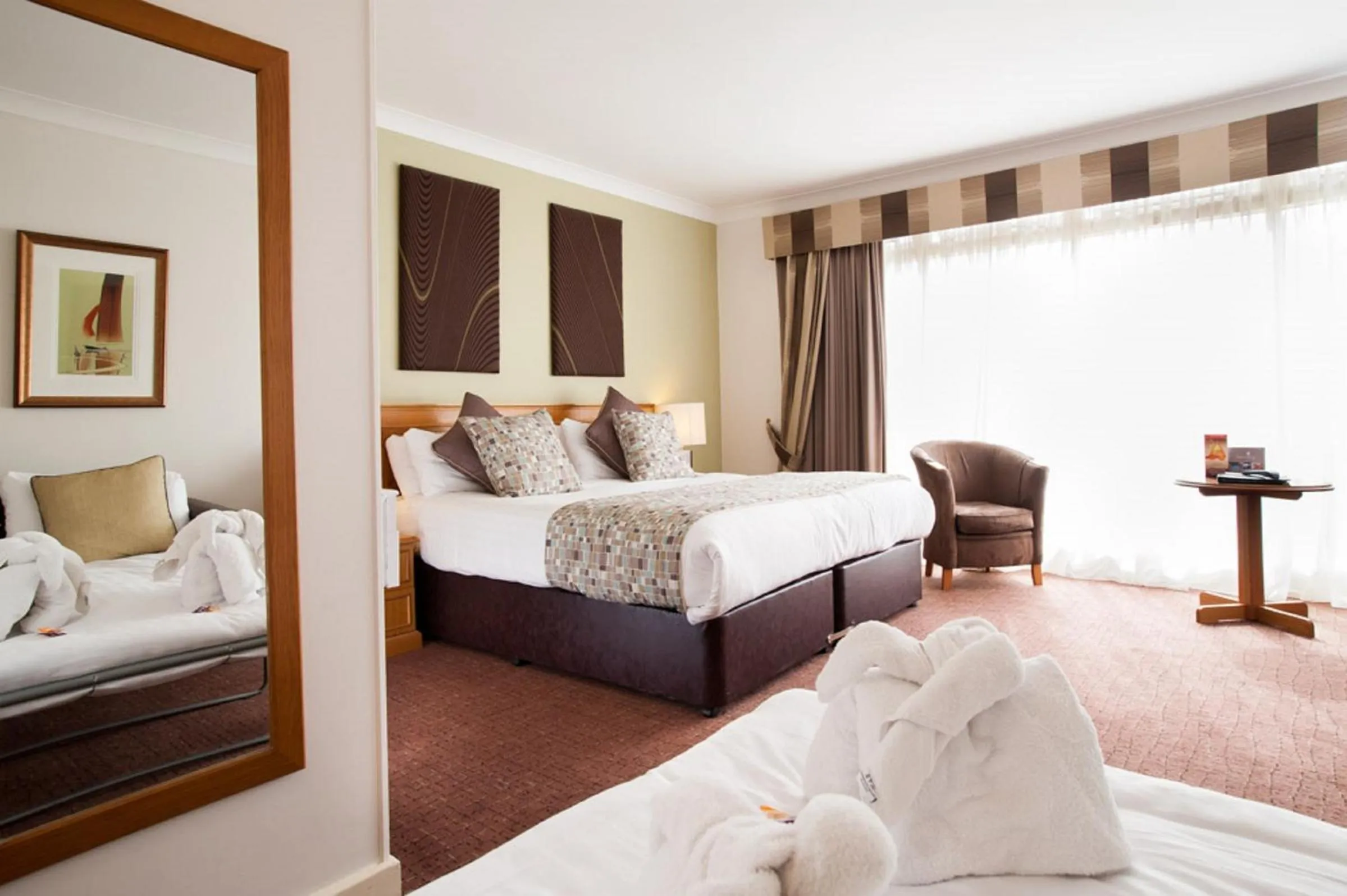 Bedroom, Bed in Abbey Hotel Golf & Spa