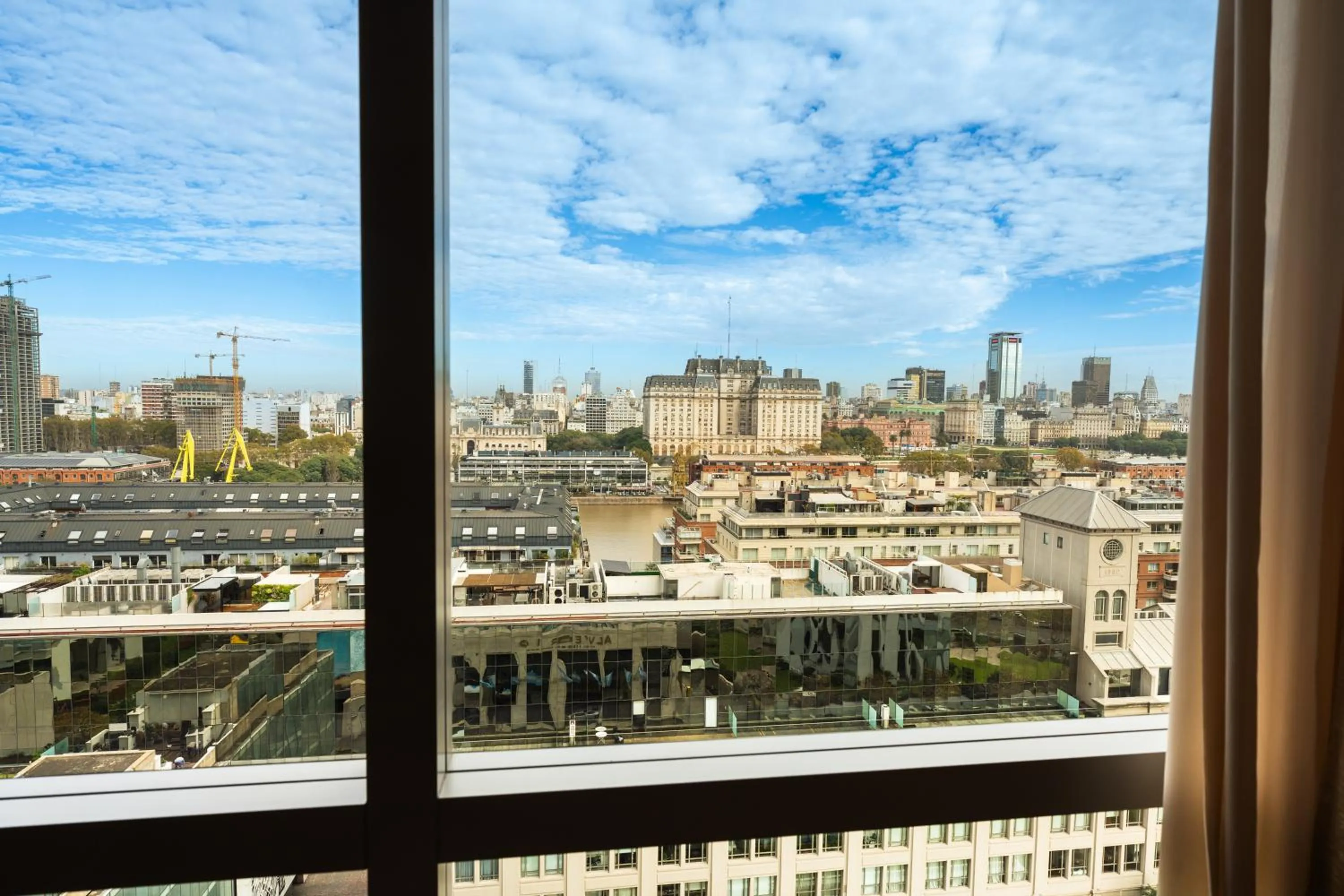 City view in Alvear Icon Hotel