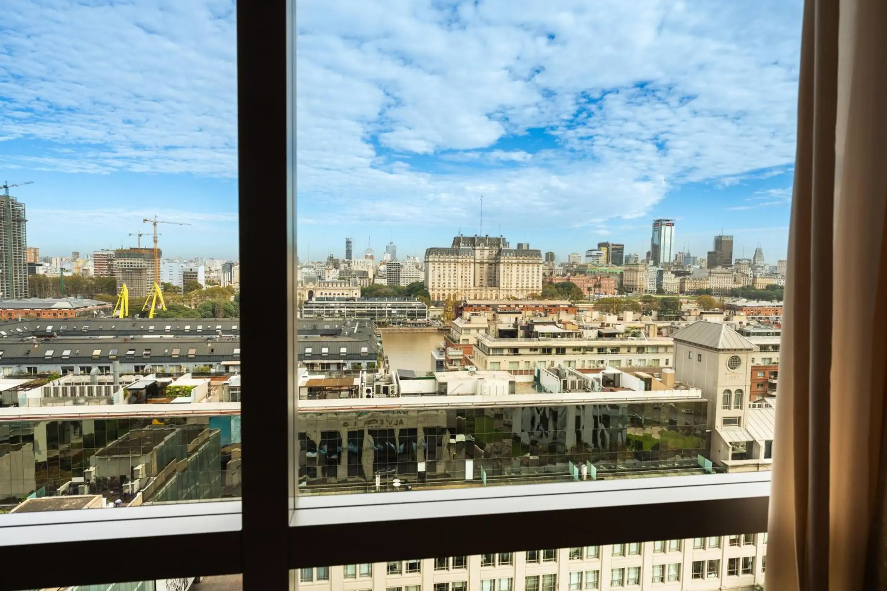 Junior Suite with Canal View in Alvear Icon Hotel Junior Suite with Canal View in Alvear Icon Hotel