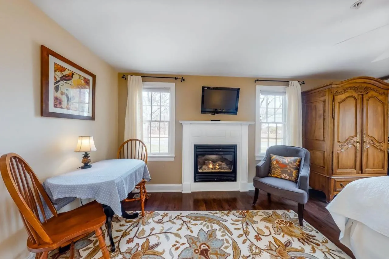Bed in Brewster by the Sea Inn