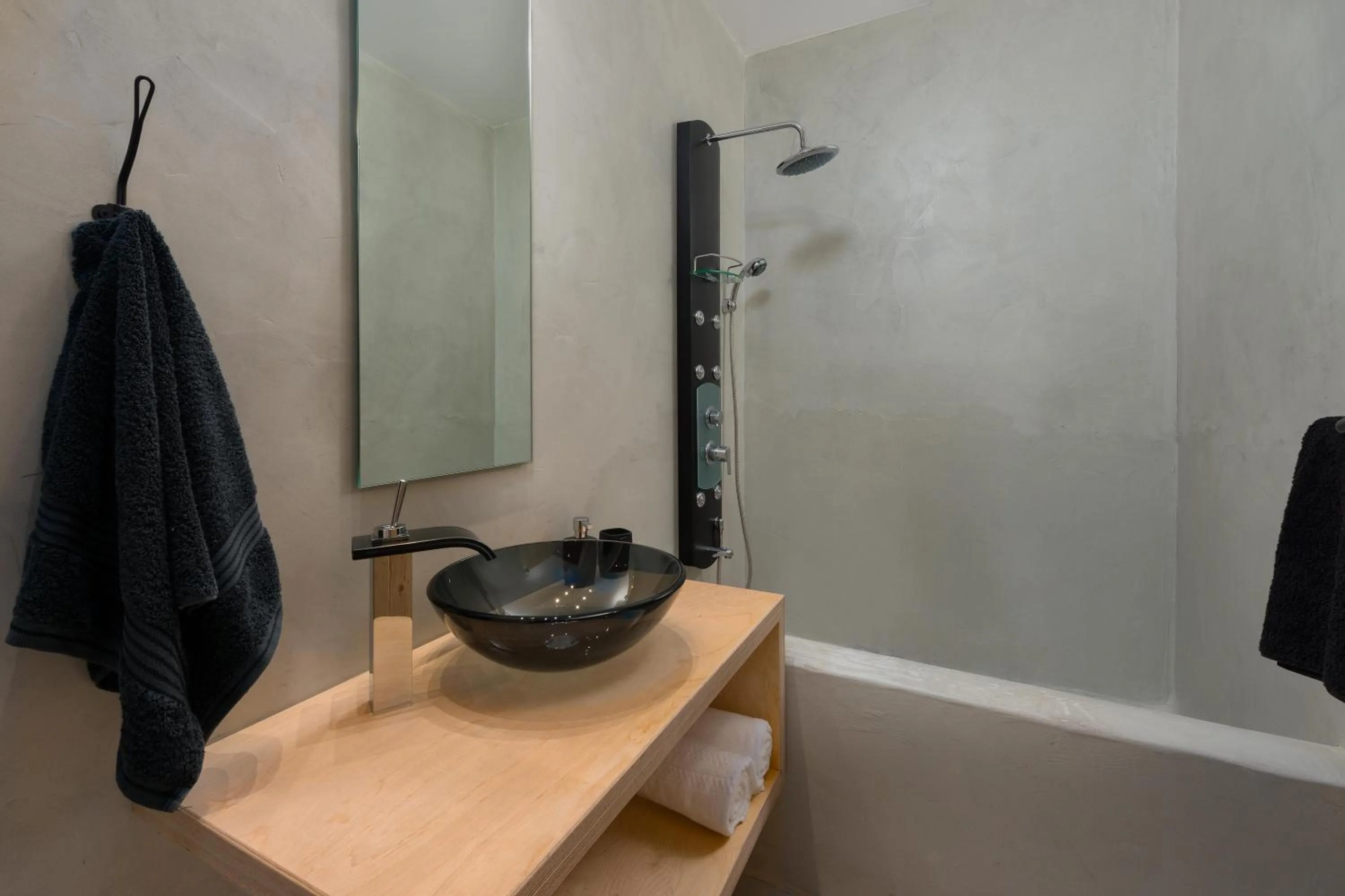 Hot Tub in Old Town Senses Boutique Hotel