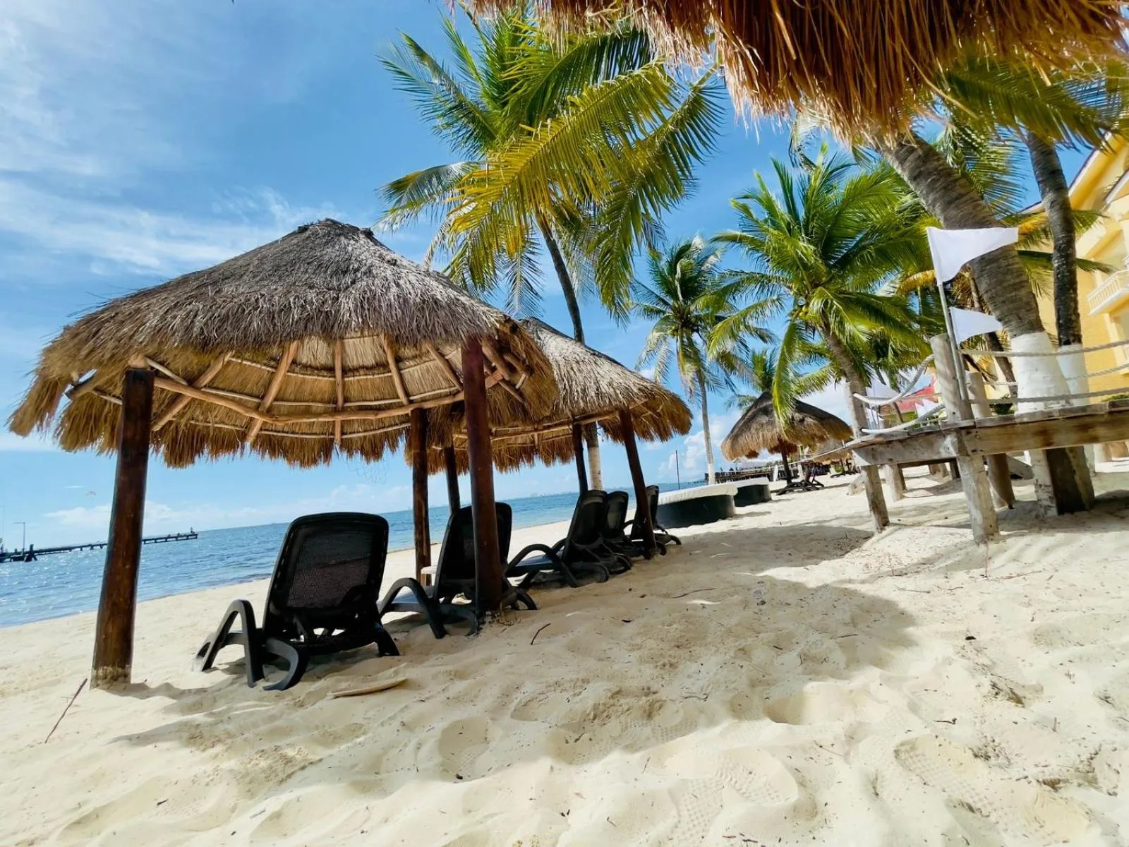 Beach in Tropical apartment
