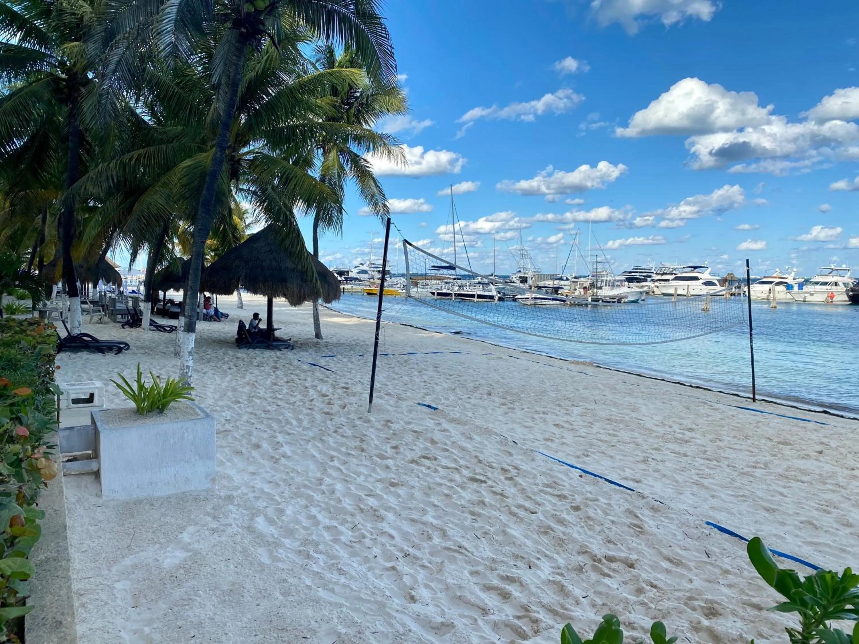 Beach in Tropical apartment