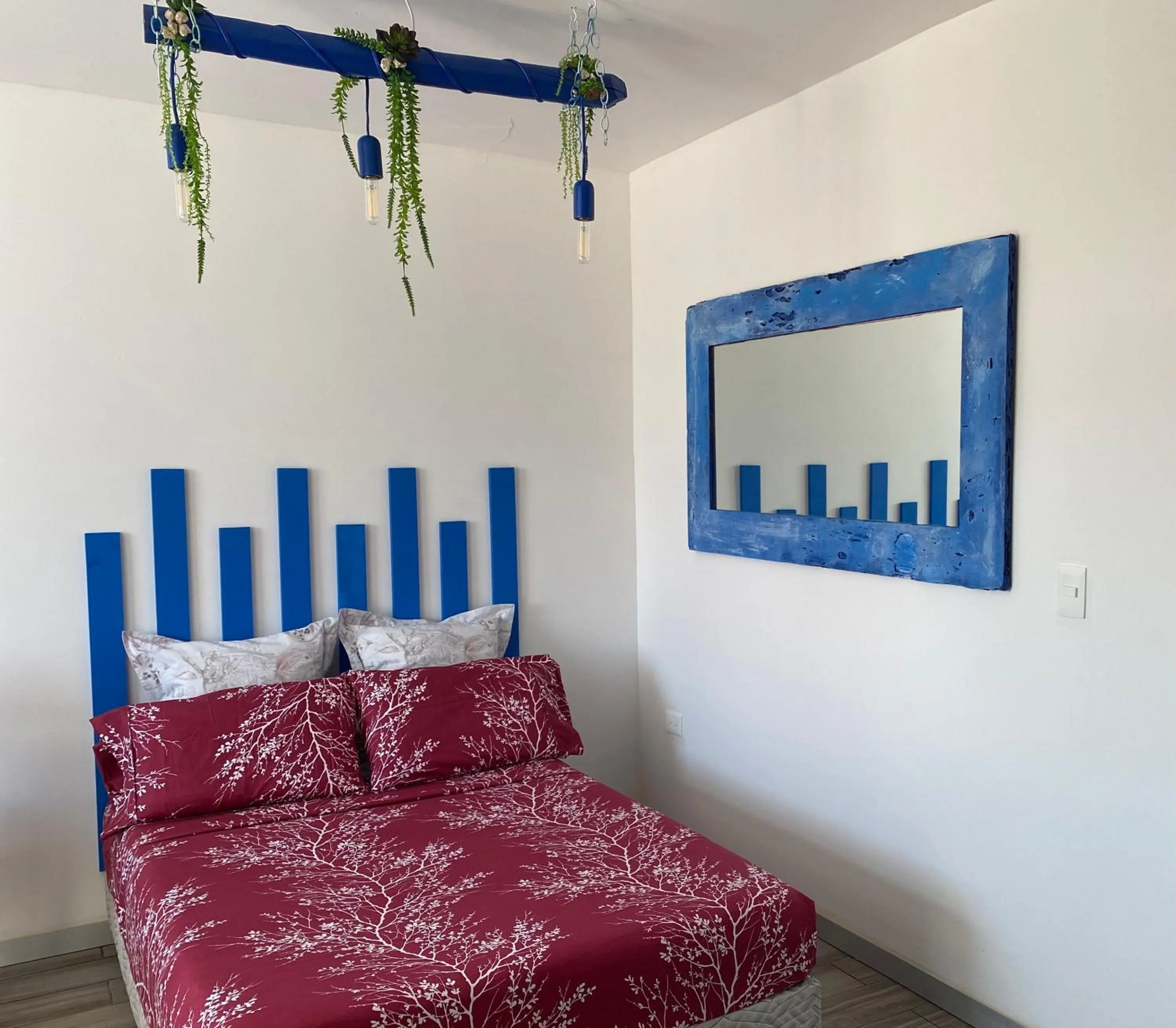 Bedroom, Bed in Tropical apartment