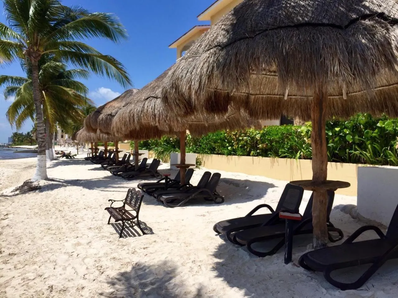 Beach in Tropical apartment