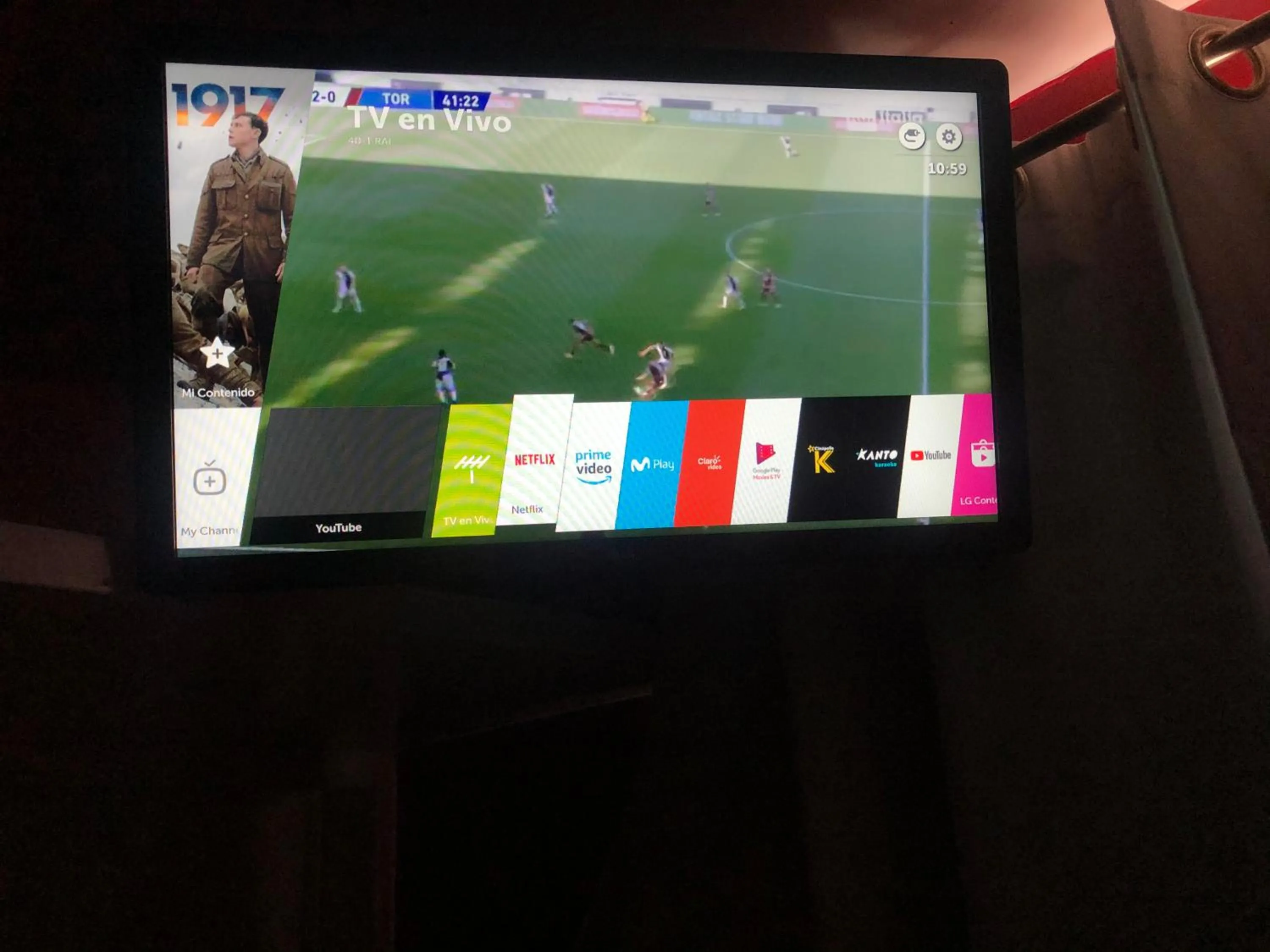 TV and multimedia in Tropical apartment