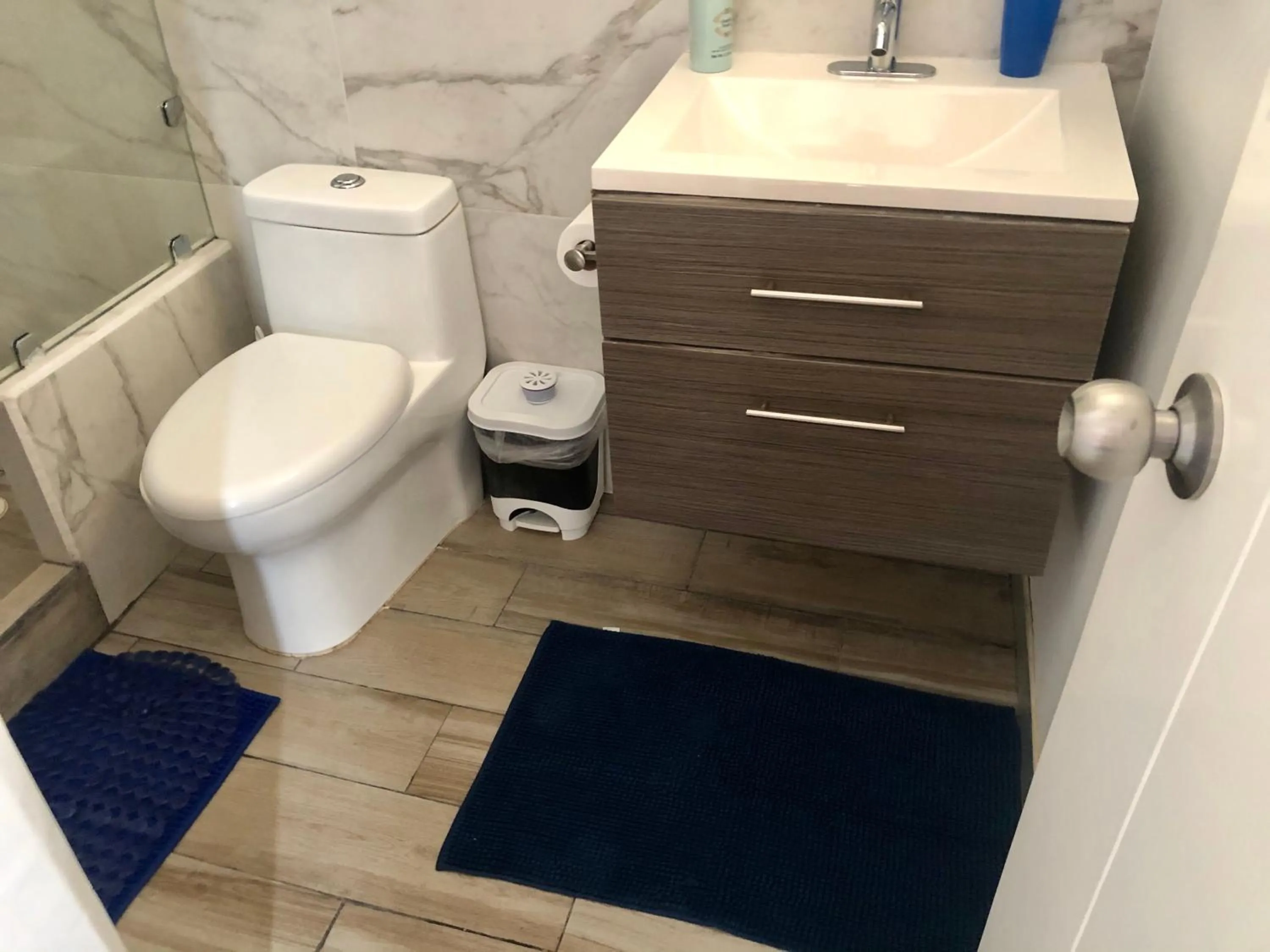 Bathroom in Tropical apartment