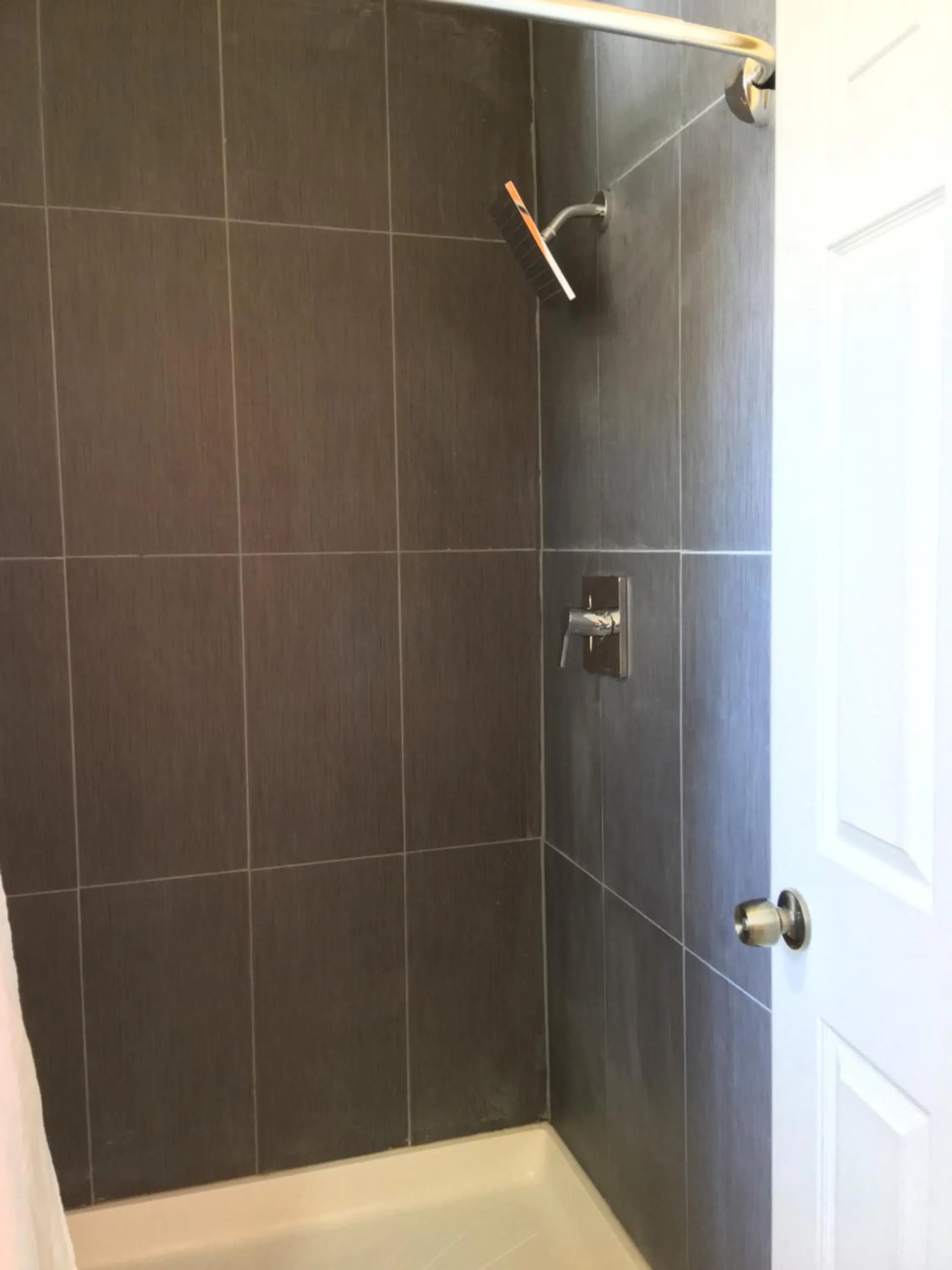 Shower in Hollywood Motel