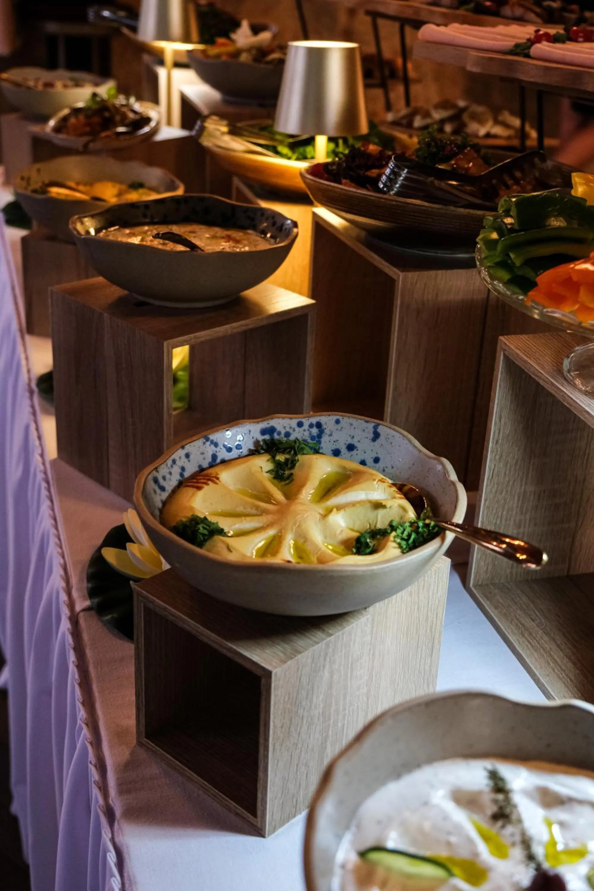 Restaurant/places to eat in Peninsula Boutique Hotel