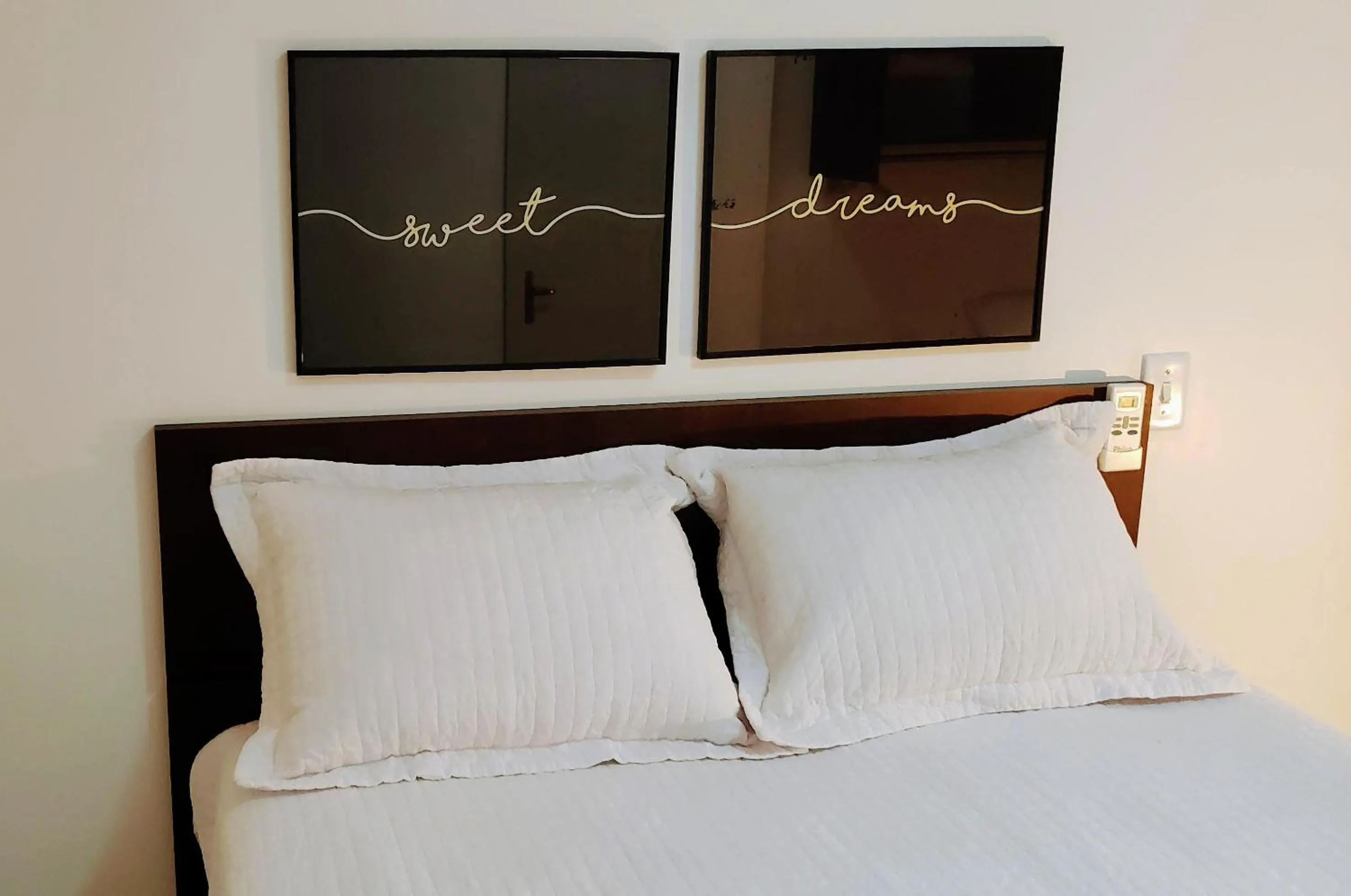 Bedroom, Bed in Residencial Catarina