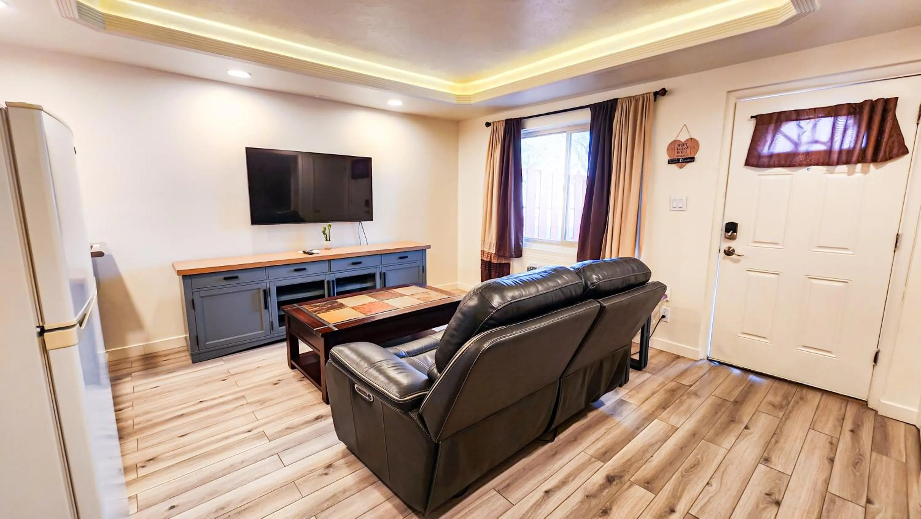 Red Rock Motel and Dam Motel