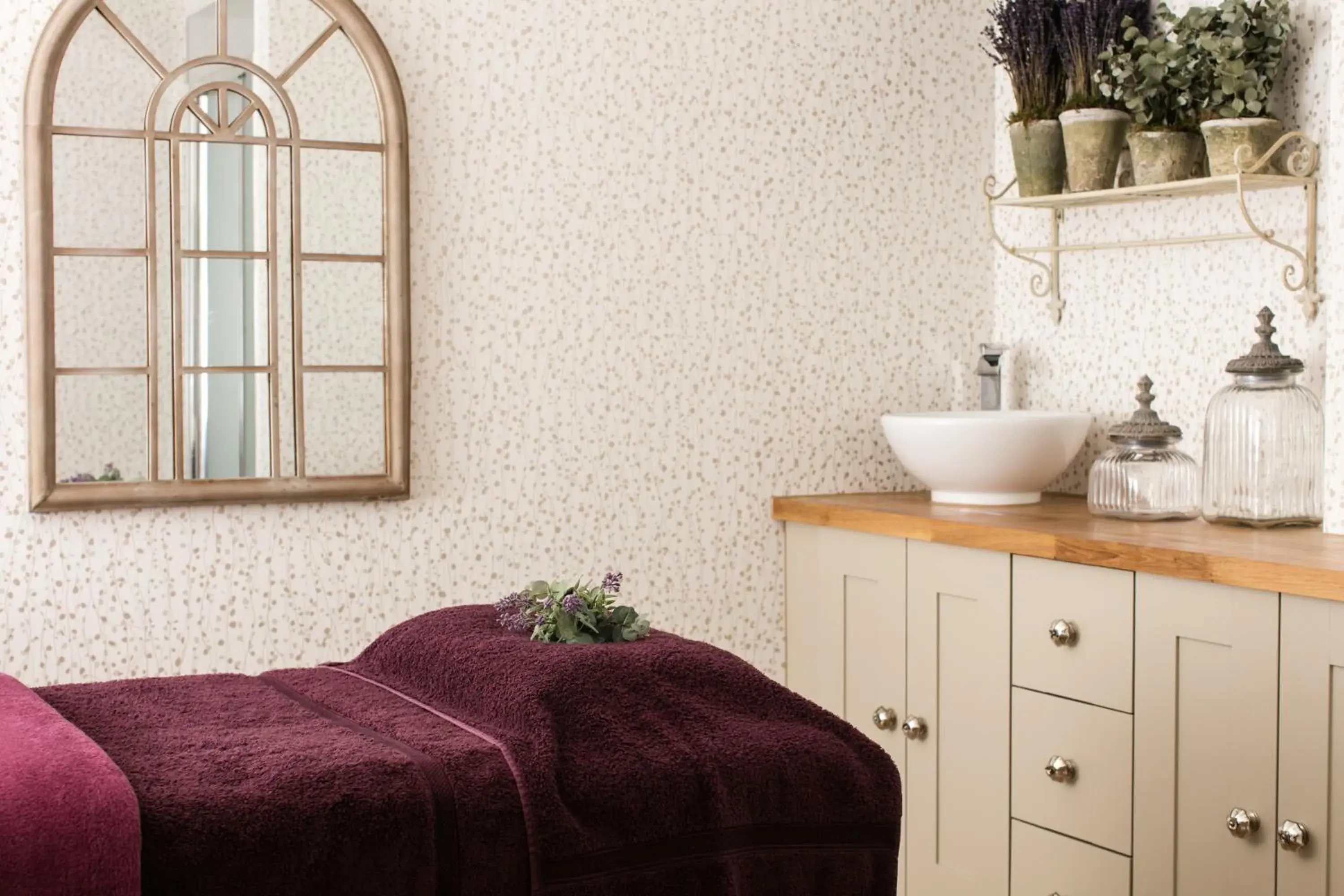 Spa and wellness centre/facilities in Longueville Manor Spa and wellness centre/facilities in Longueville Manor