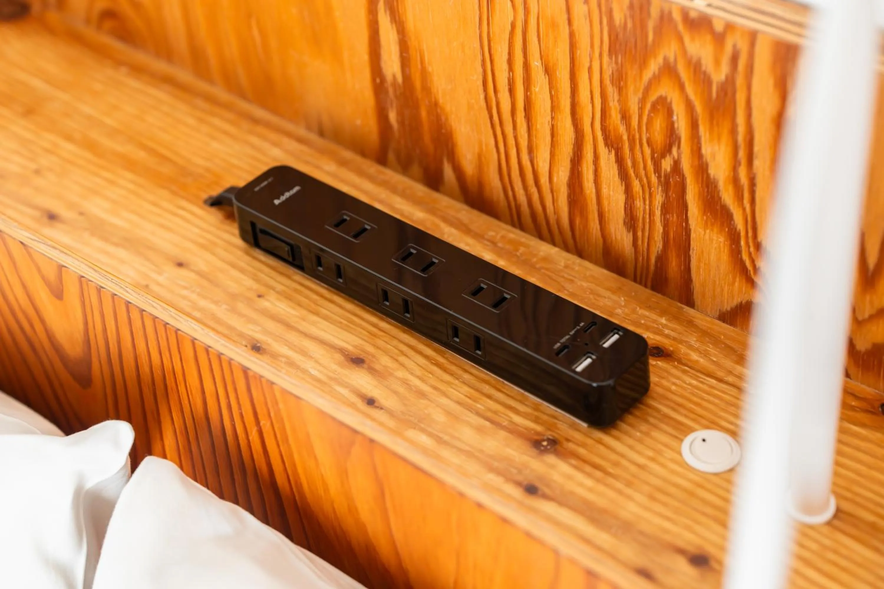 ONE@Tokyo by insomnia