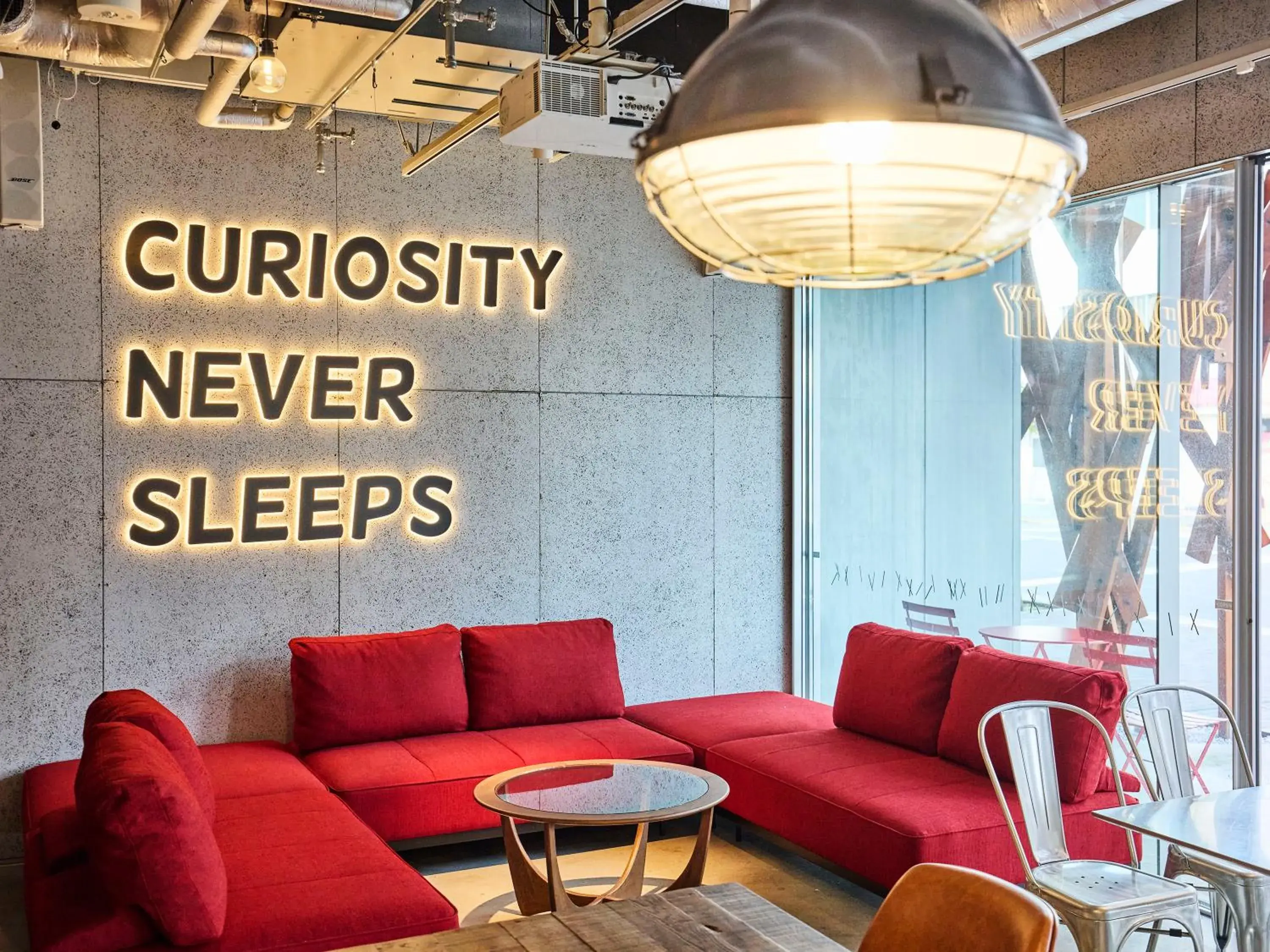 Lounge or bar in ONE@Tokyo by insomnia Lounge or bar in ONE@Tokyo by insomnia