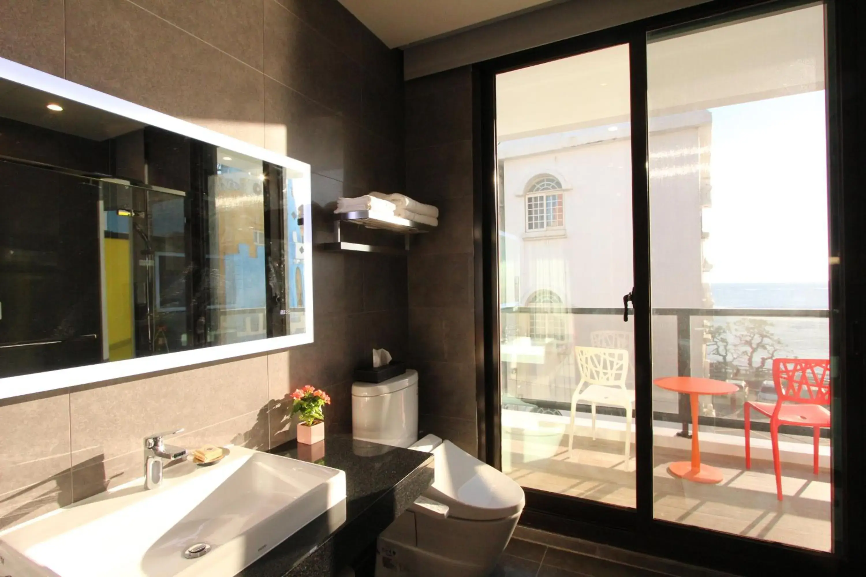 Bathroom in Funson Hotel Bathroom in Funson Hotel