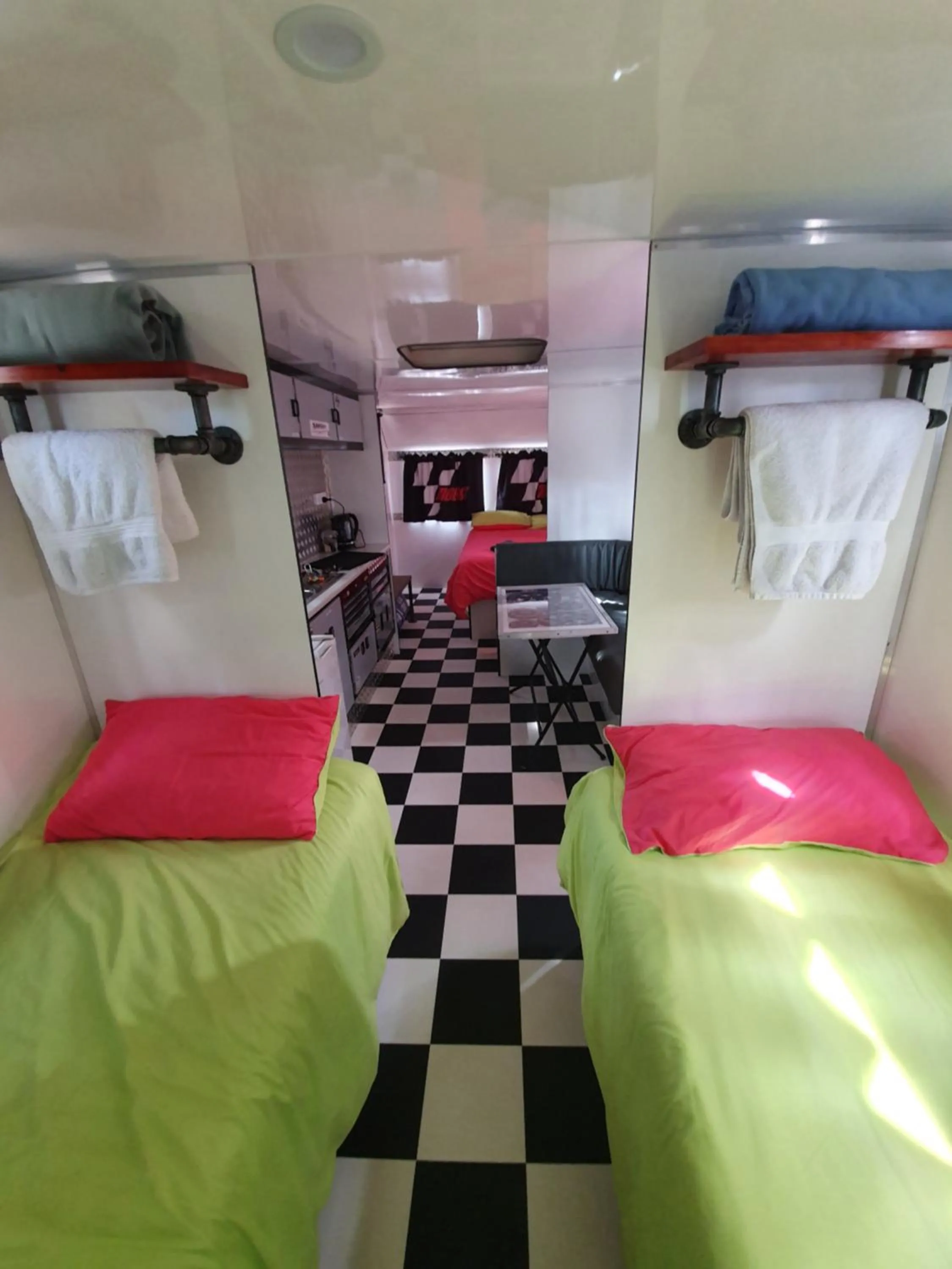 Caravan in Rose City Caravan Park