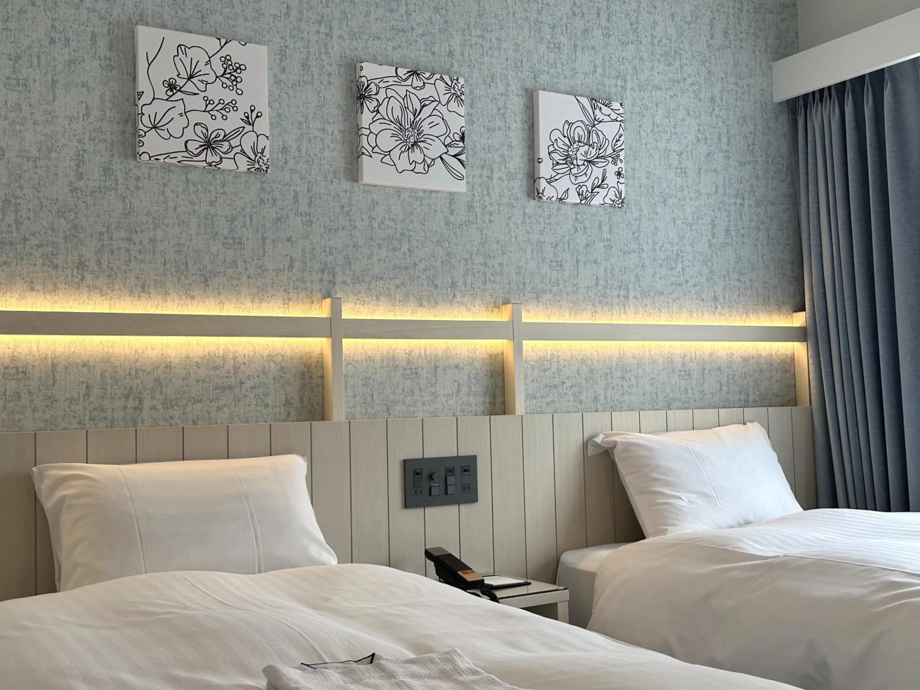 Bed in Akasaka Yoko Hotel