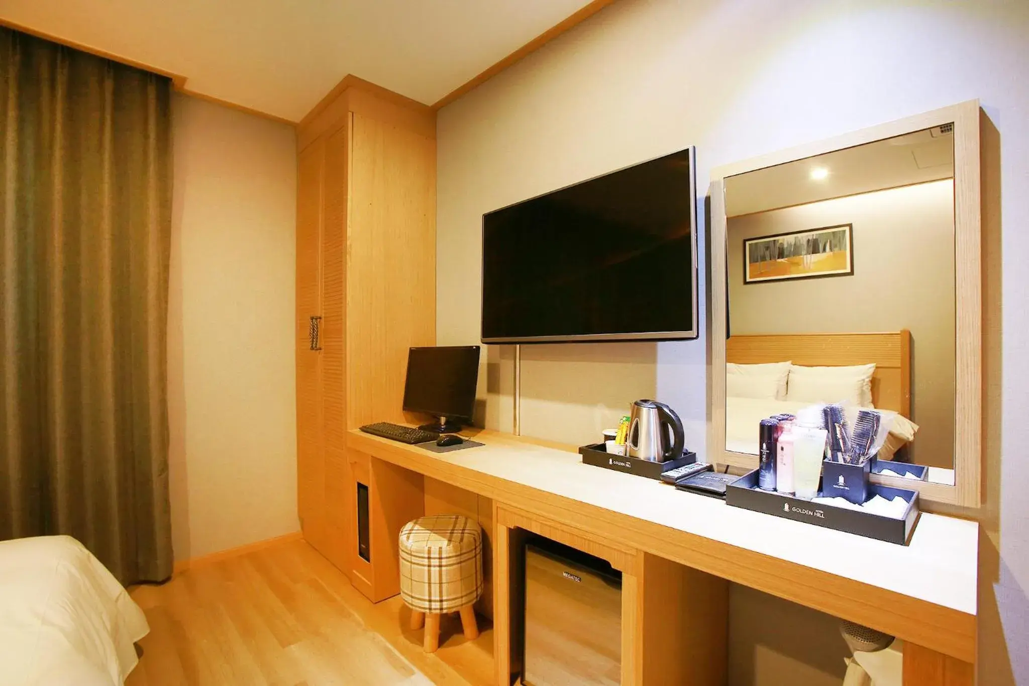 Bed in Paju Golden Hill Bed in Paju Golden Hill