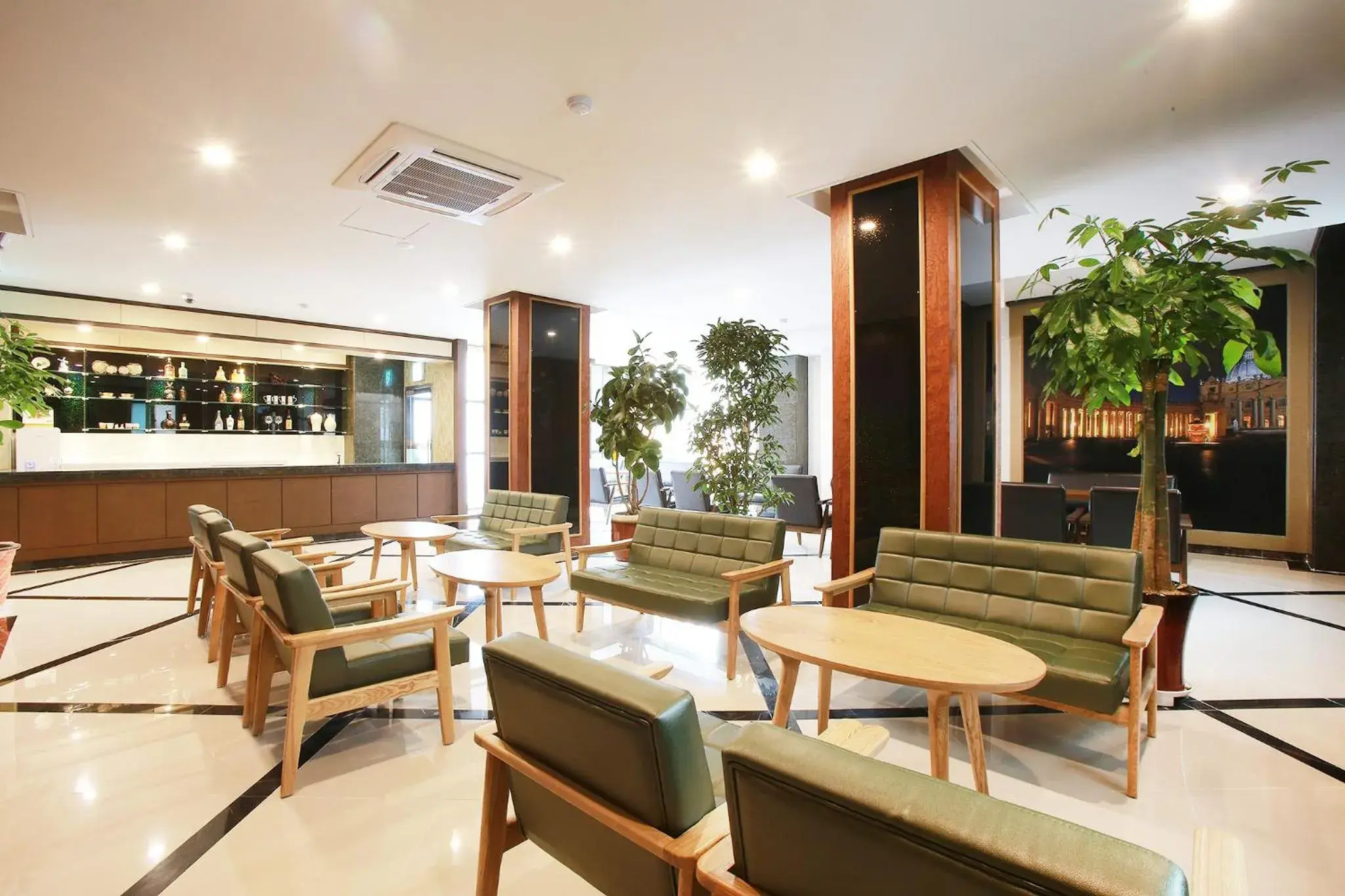 Communal lounge/ TV room in Paju Golden Hill Communal lounge/ TV room in Paju Golden Hill