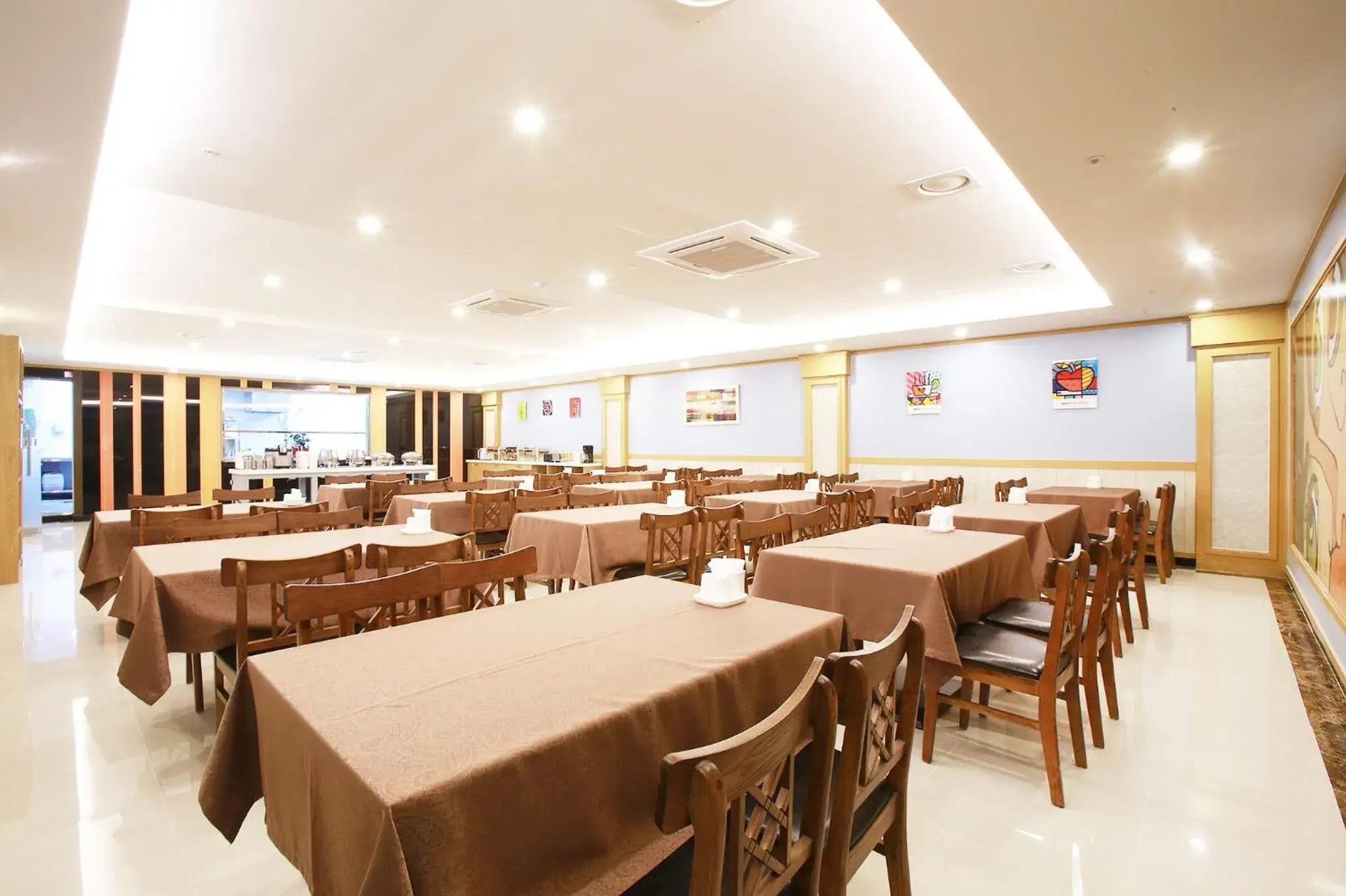 Restaurant/places to eat in Paju Golden Hill Restaurant/places to eat in Paju Golden Hill