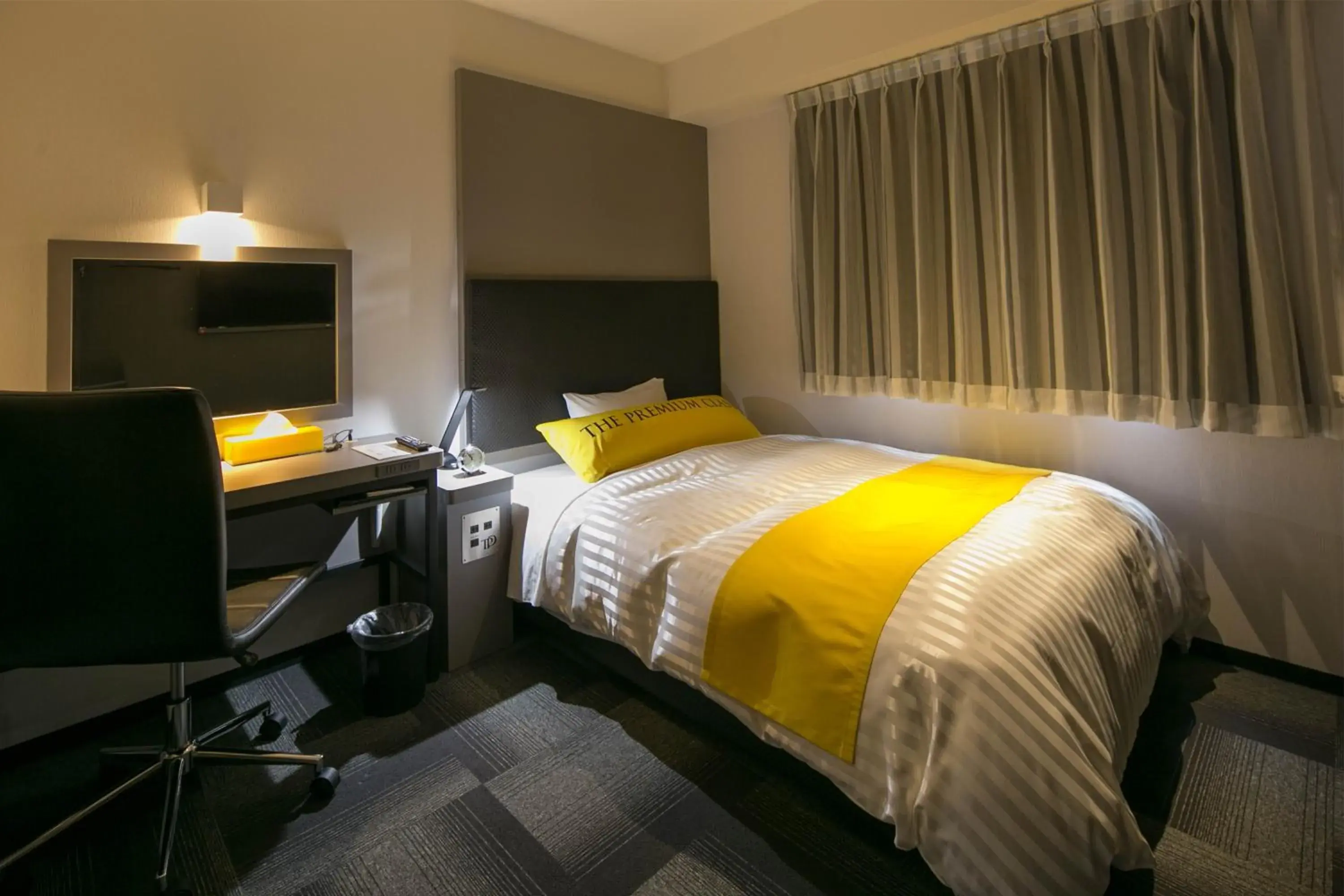 Decorative detail, Bed in Miyakonojo Green Hotel Decorative detail, Bed in Miyakonojo Green Hotel